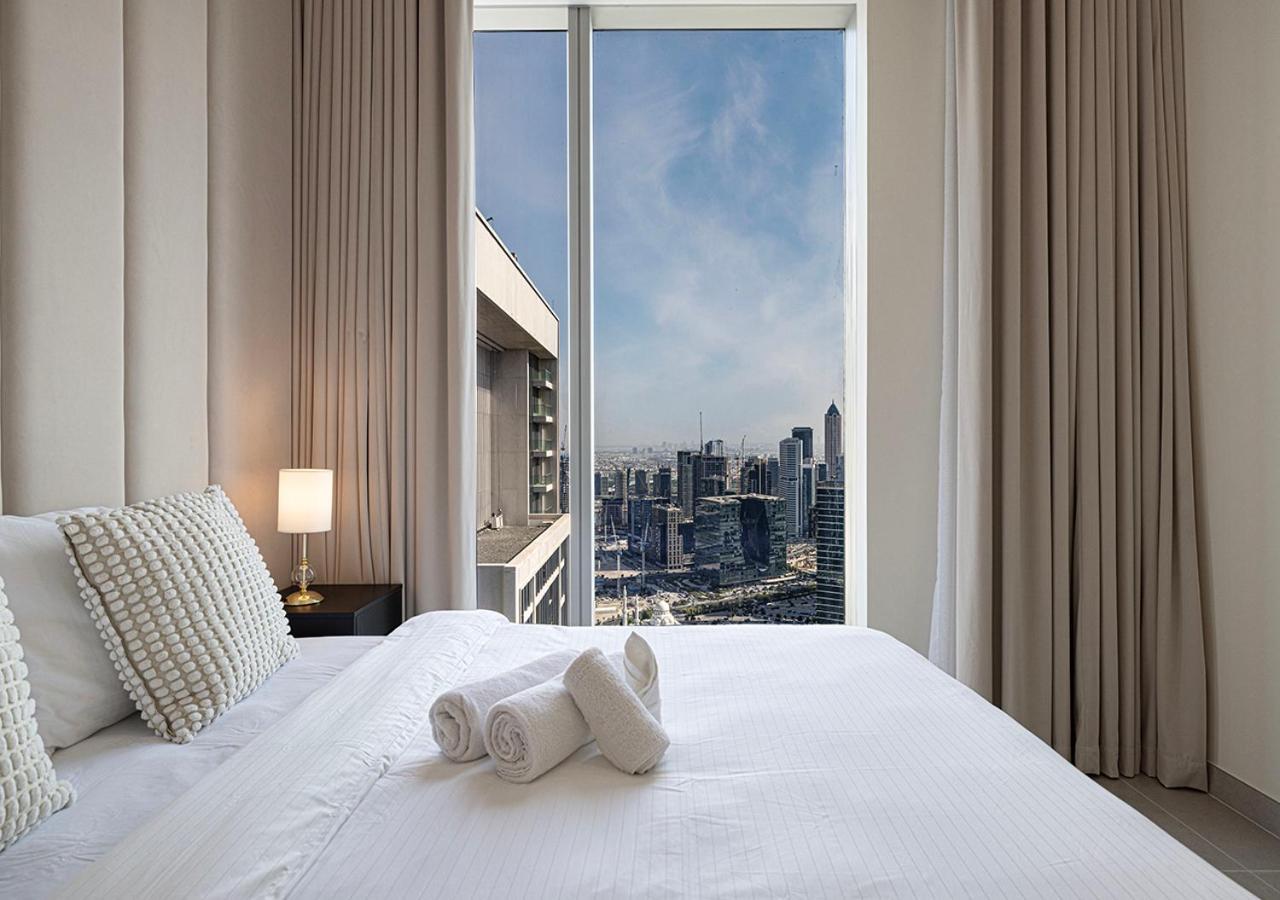 Apartment Luxury 4br In Downtown With Burj View
