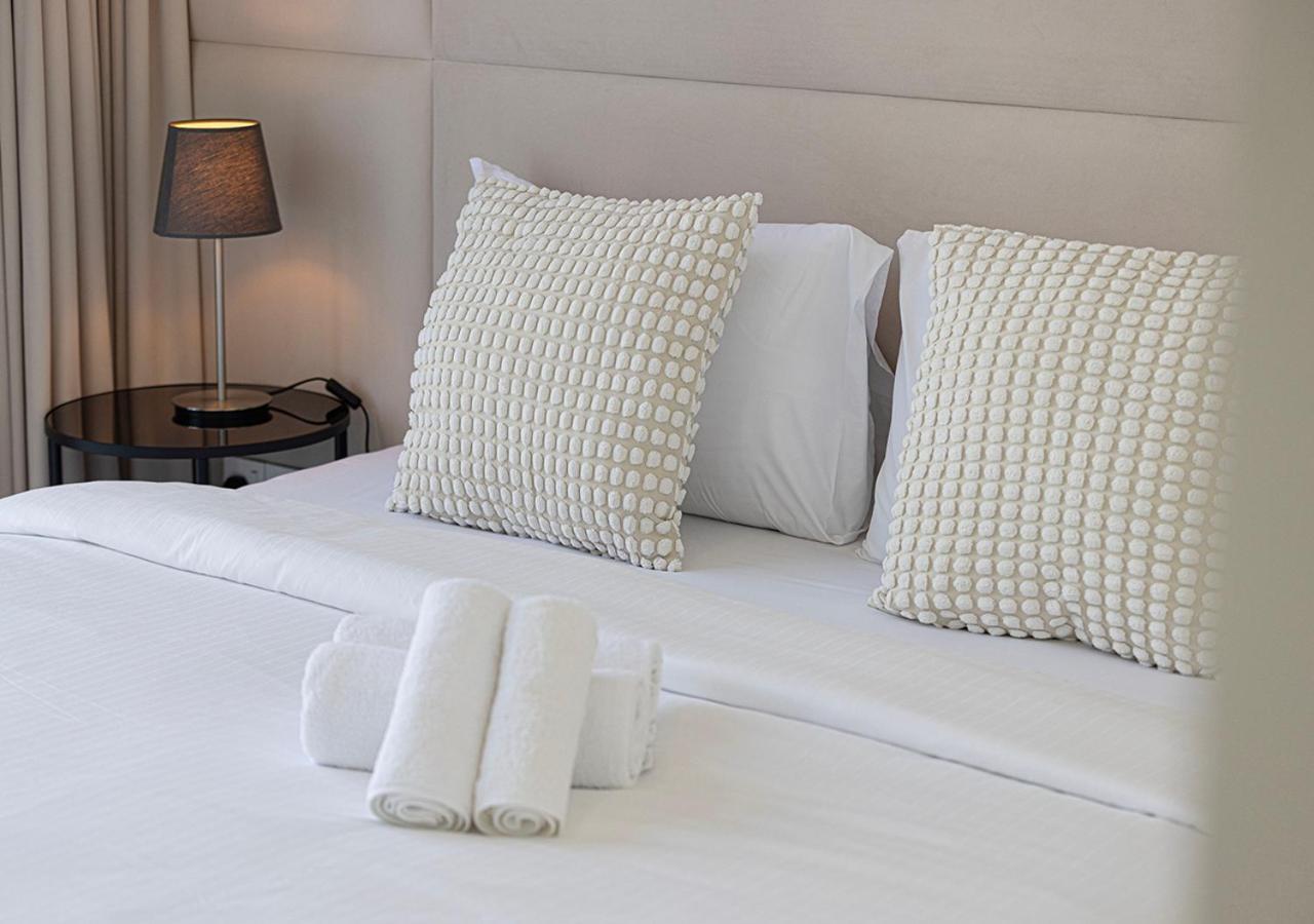 Luxury 4br In Downtown With Burj & Fountain Views * Dubaï