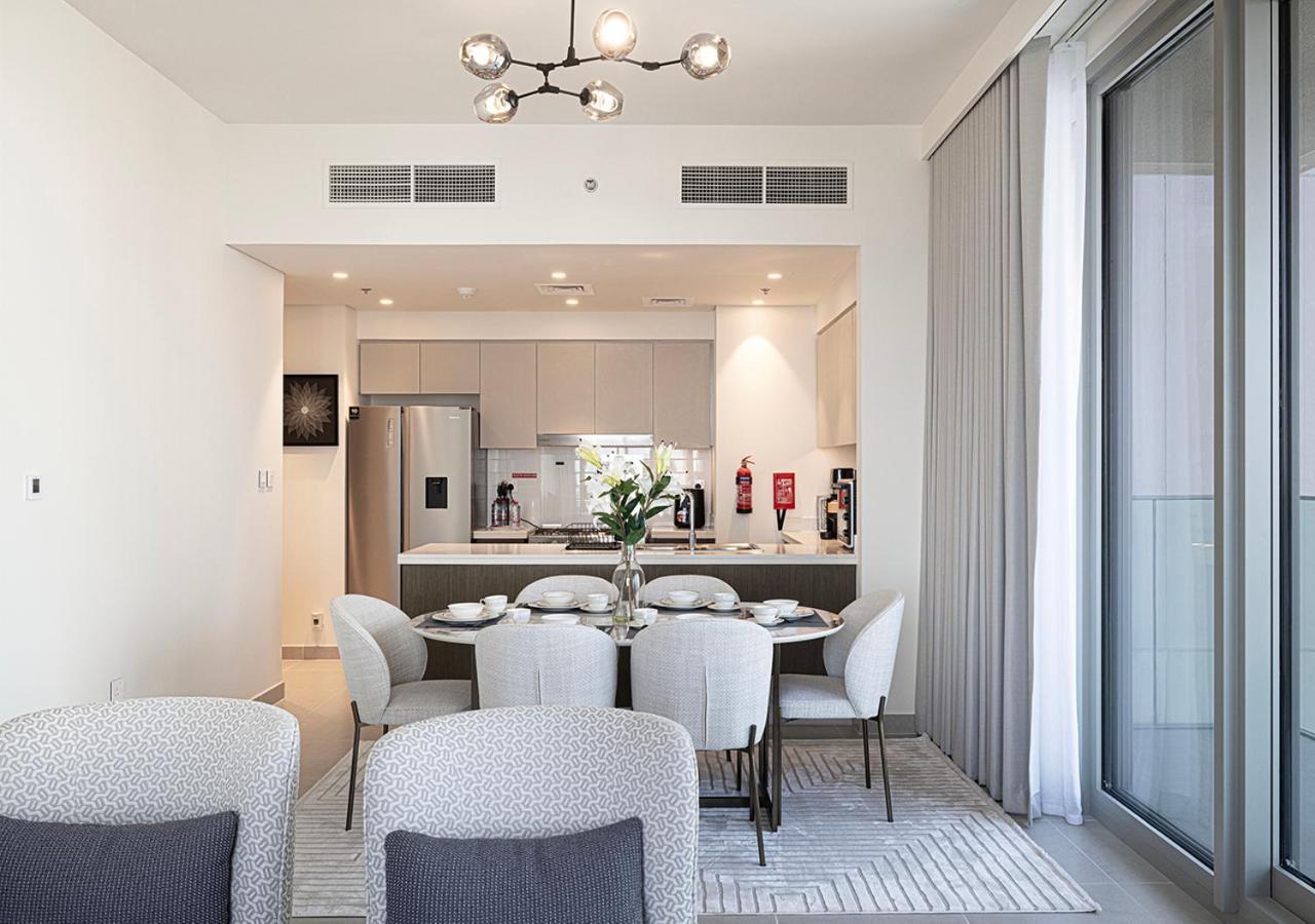 Luxury 4br In Downtown With Burj View