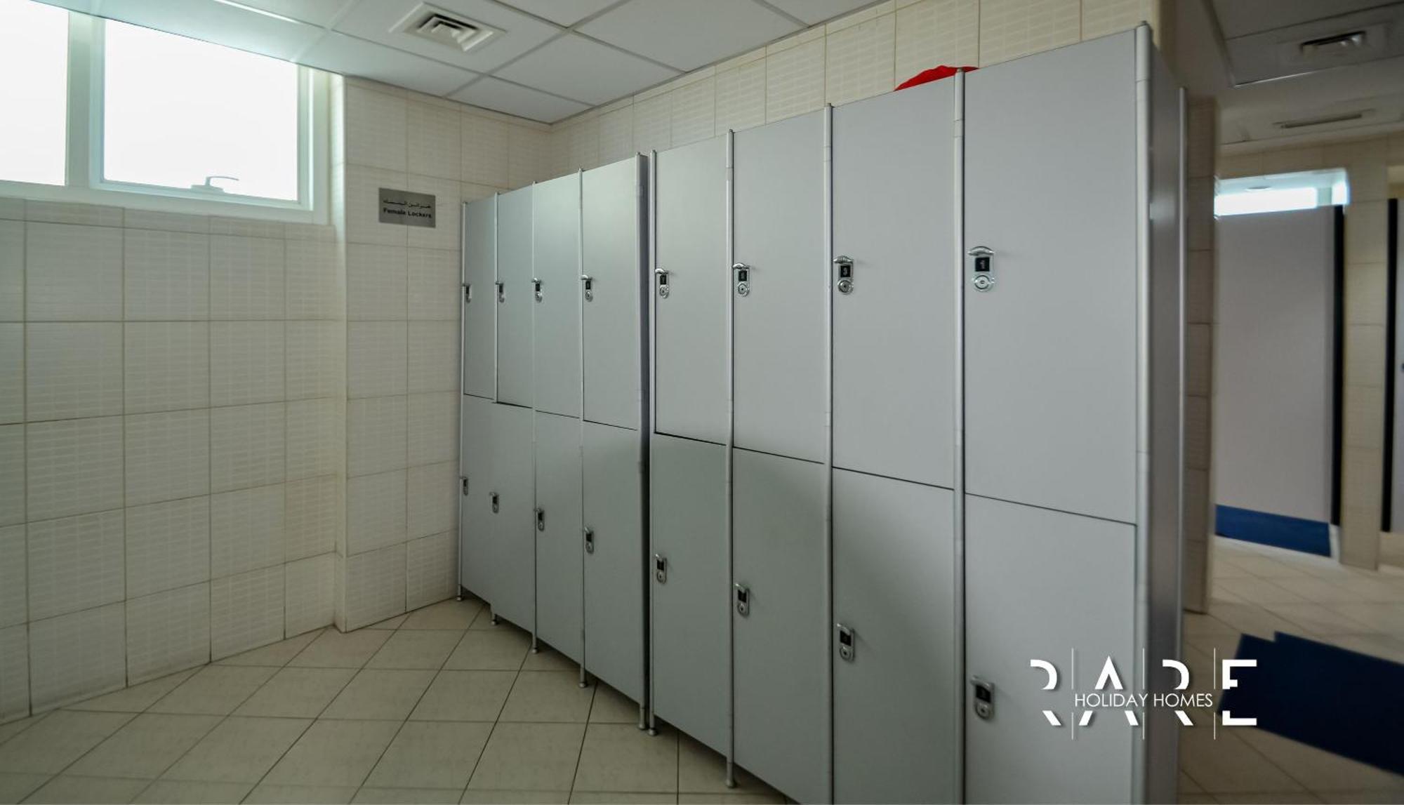 Appartement Rare Holiday Homes - Near The Lake - Lago Vista B - Dubai Production City - Impz - R2112 *