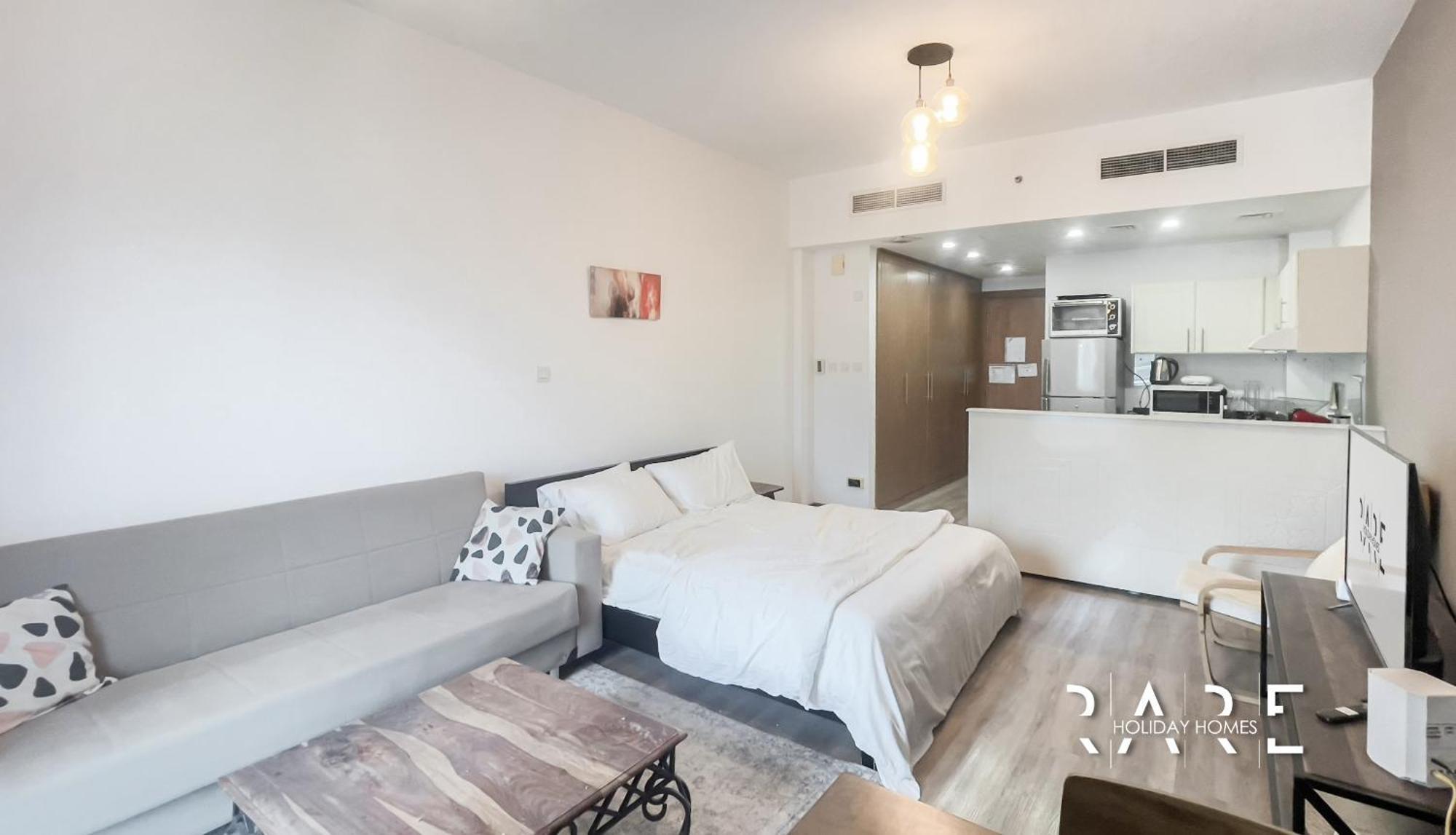 Rare Holiday Homes - Near The Lake - Lago Vista B - Dubai Production City - Impz - R2112 Apartamento
