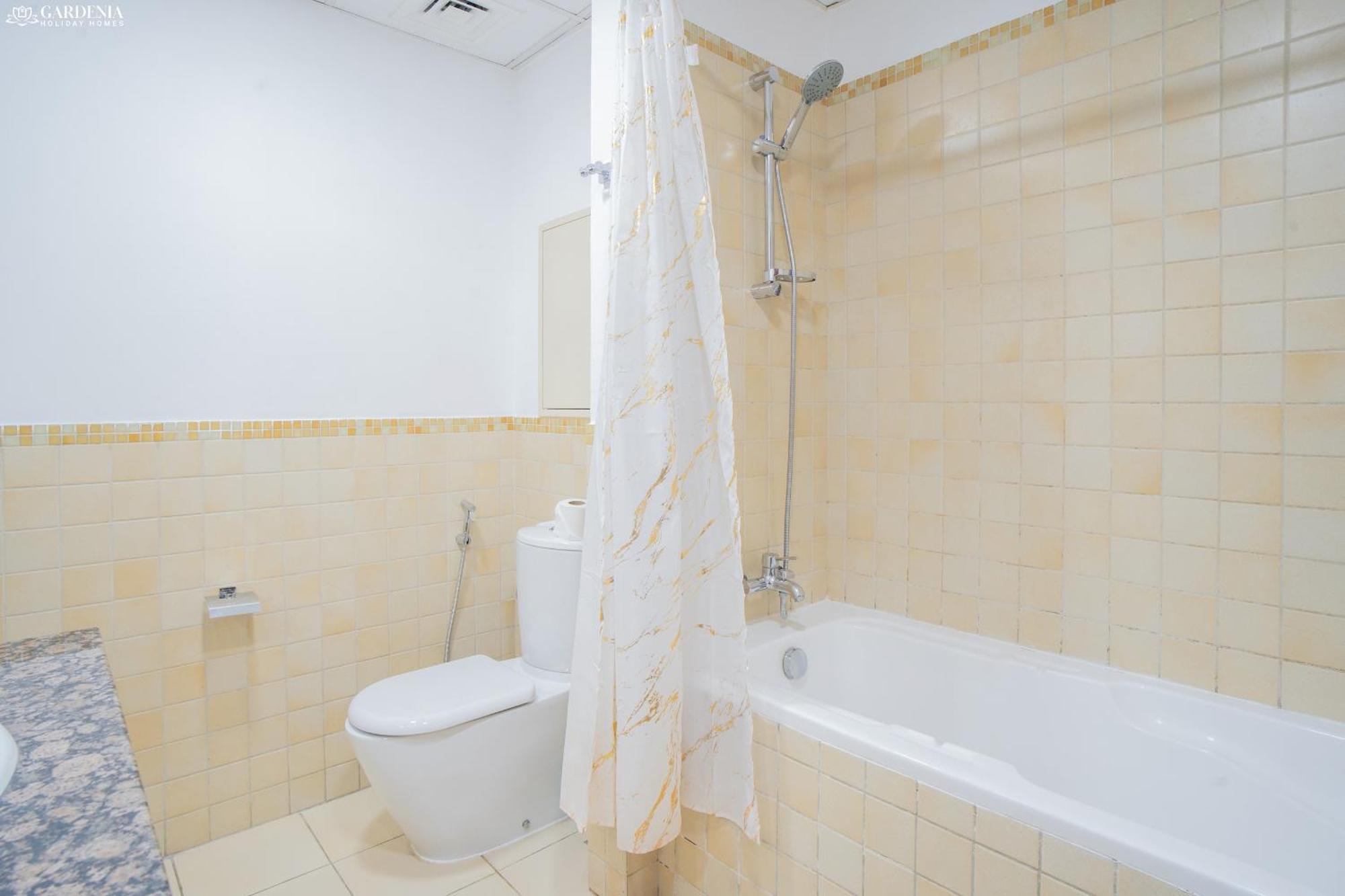 Jbr The Walk - Shams 2, Spacious Accommodate 7 Adults With 5m Walk To The By Gardenia Dubai