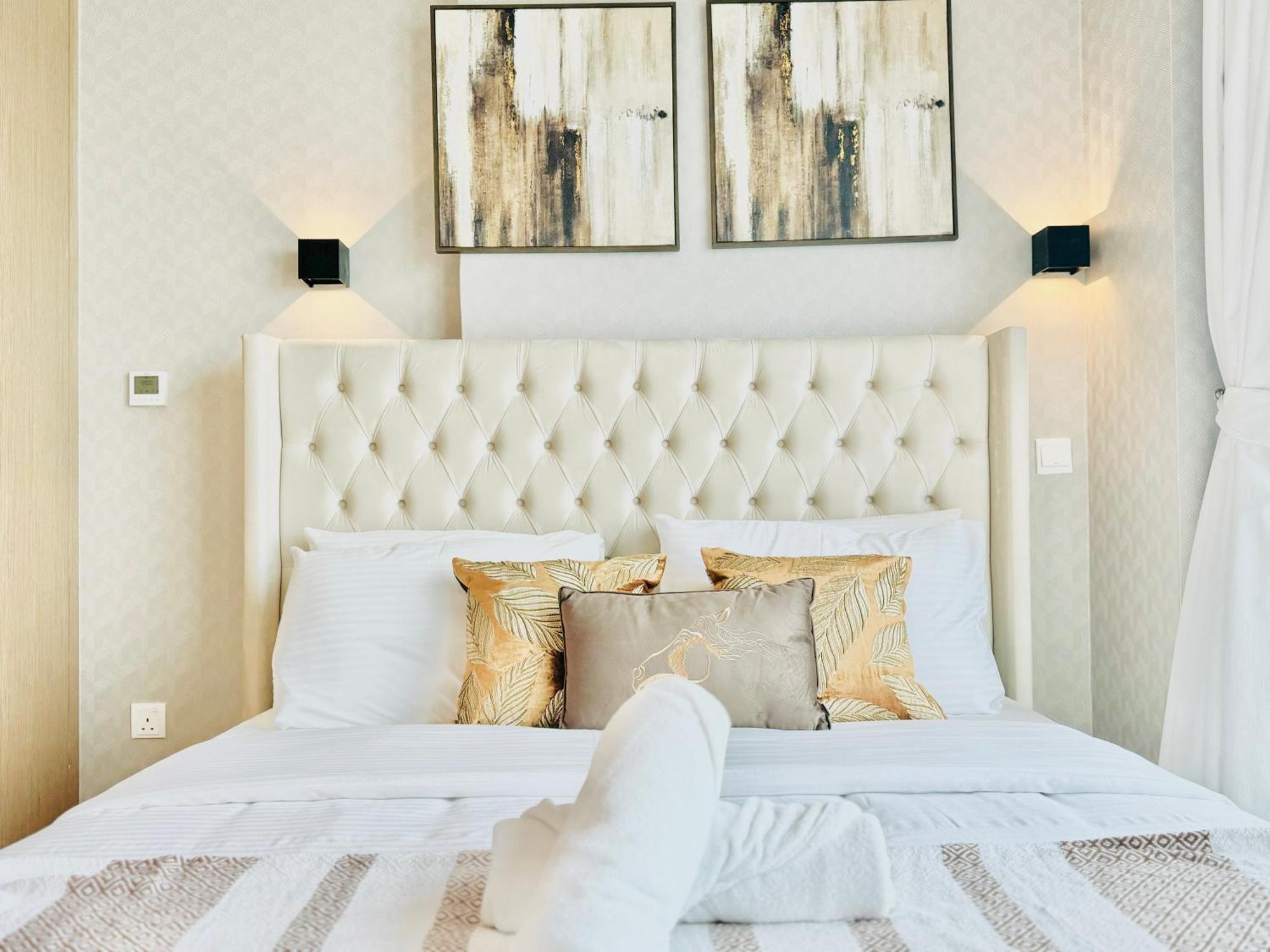 Apartemen Venduras - Skyline View Farhad Azizi Al Jaddaf Dubai