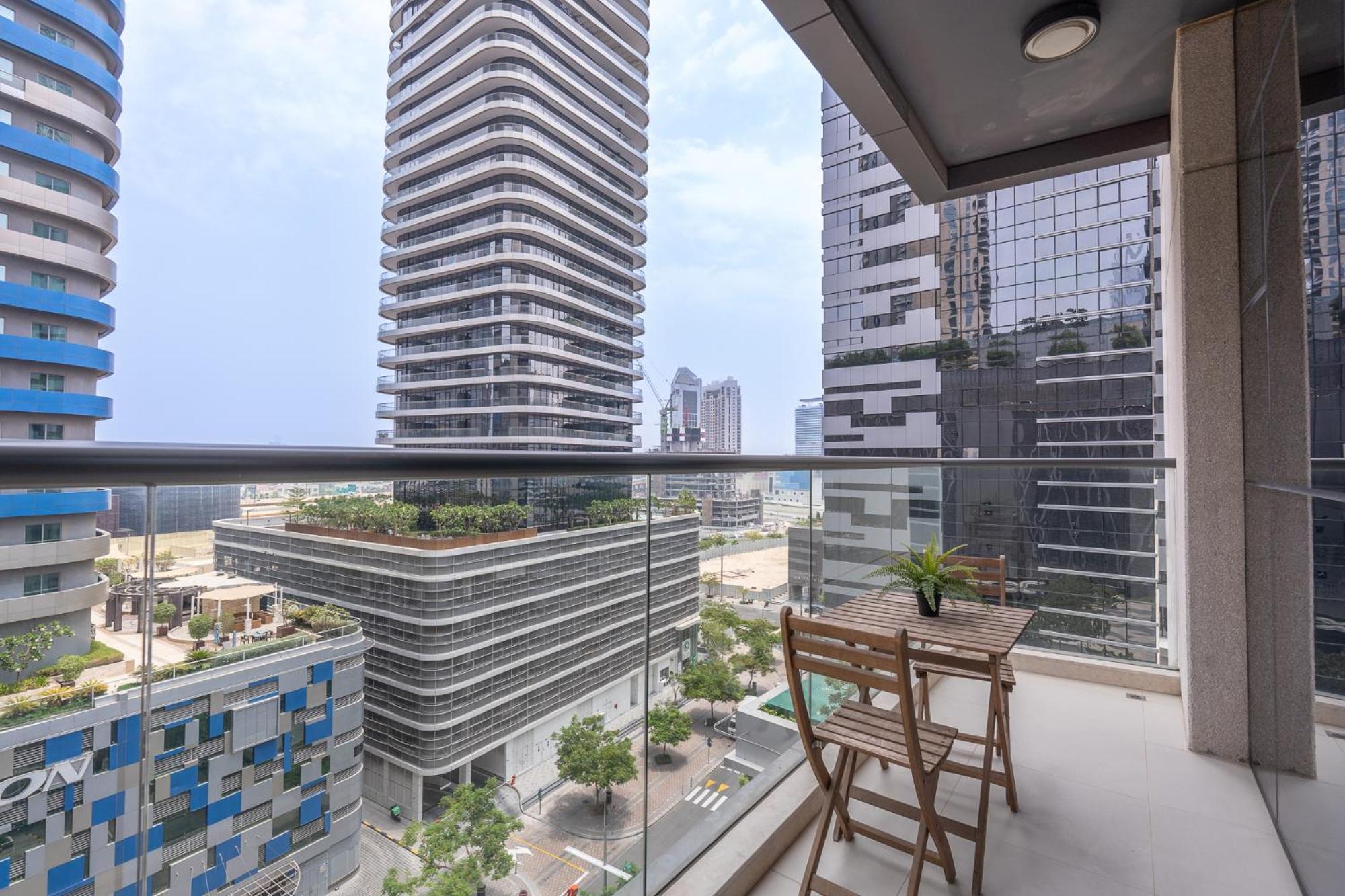Heaven Crest Downtown - And 1 Bedroom 2 Minute Walk To Mall And Burj Khalifa *