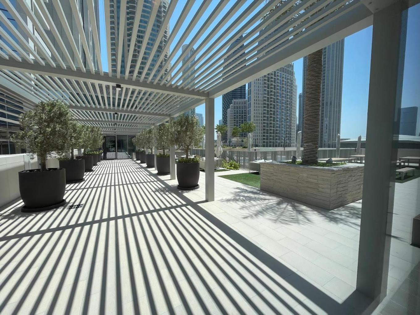 Tower Luxury 2br Downtown Near Burj & Mall * Dubai
