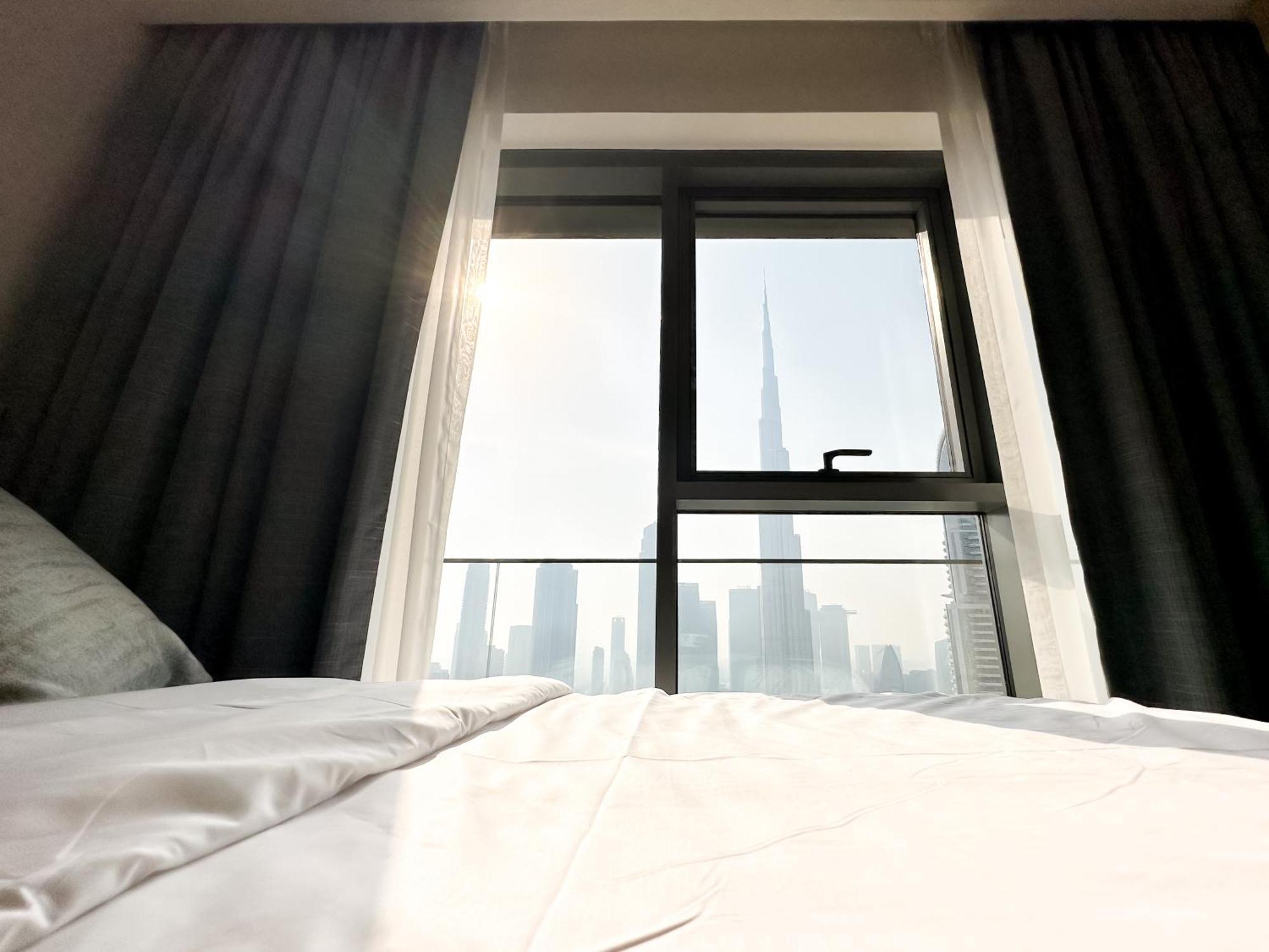 Breathtaking Burj View, Sky High Luxury 2br By 2nd