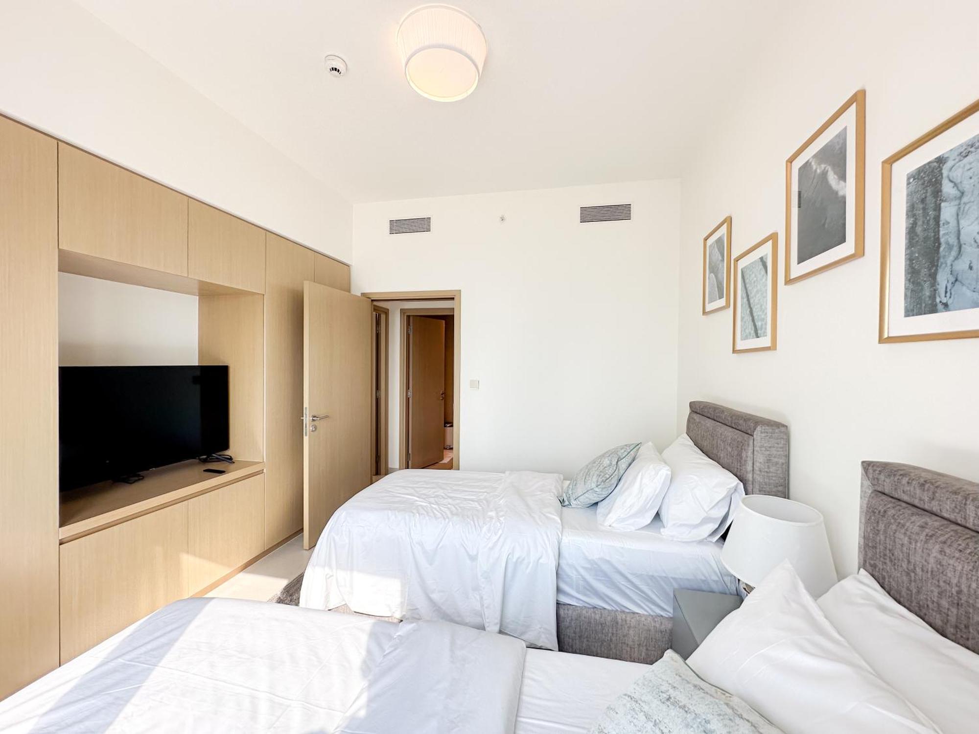 Breathtaking Burj View, Sky High Luxury 2br By 2nd Dubái