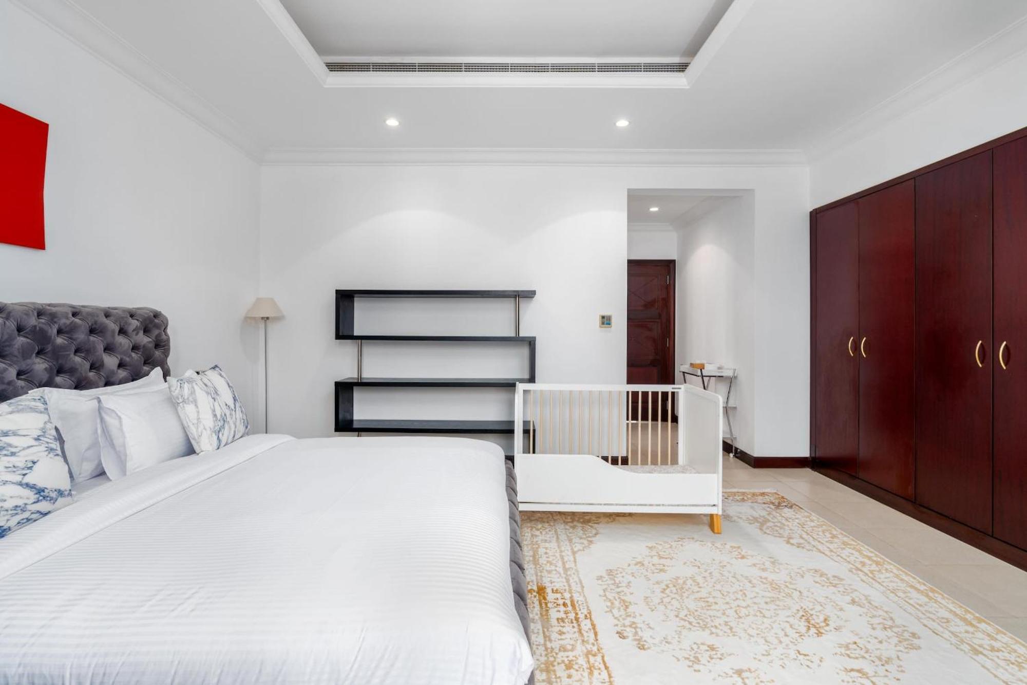 Palm Jumeirah - 4br - Private Beach - Cityapartmentstay Casa vacanze