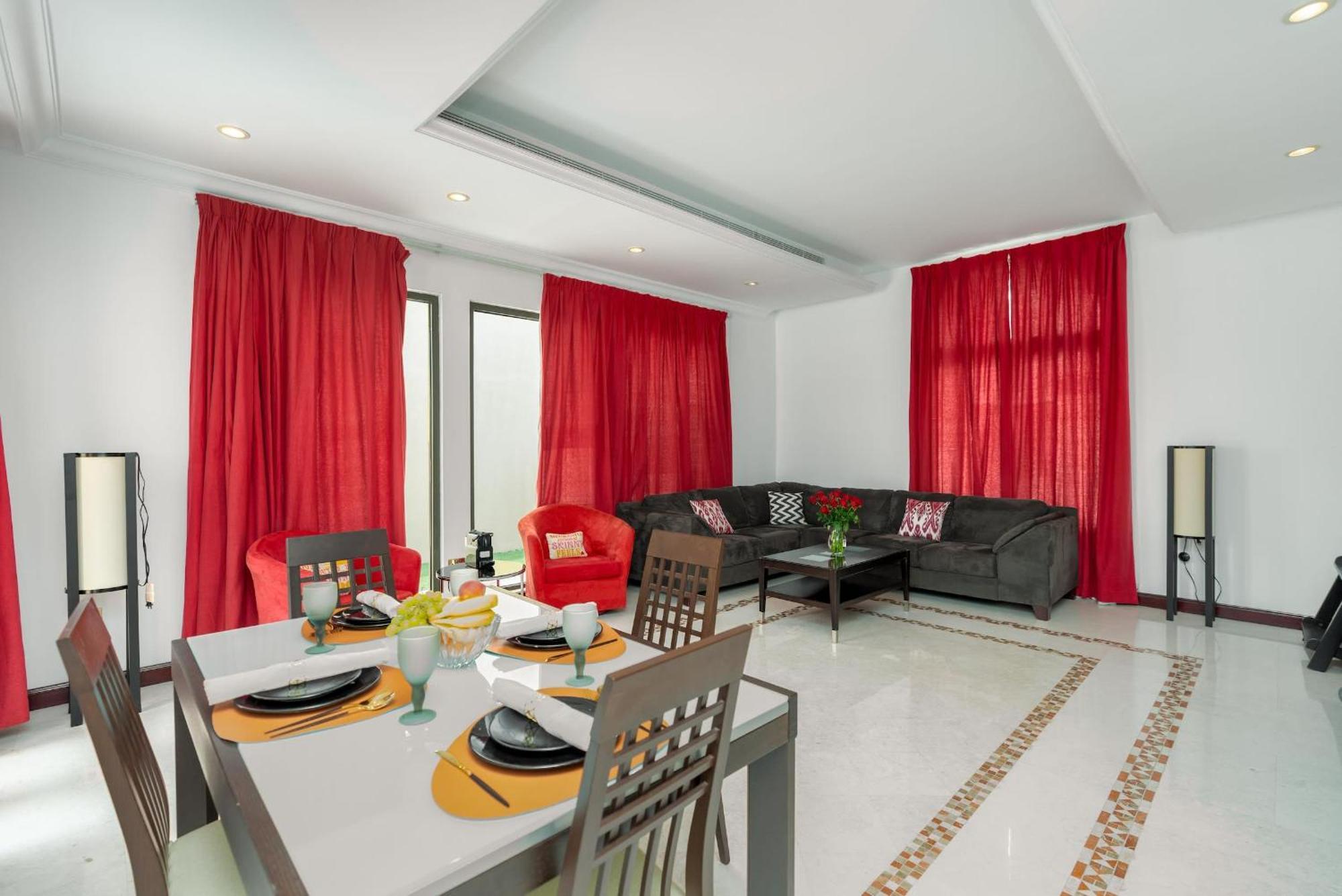 Palm Jumeirah - 4br - Private Beach - Cityapartmentstay Casa vacanze *
