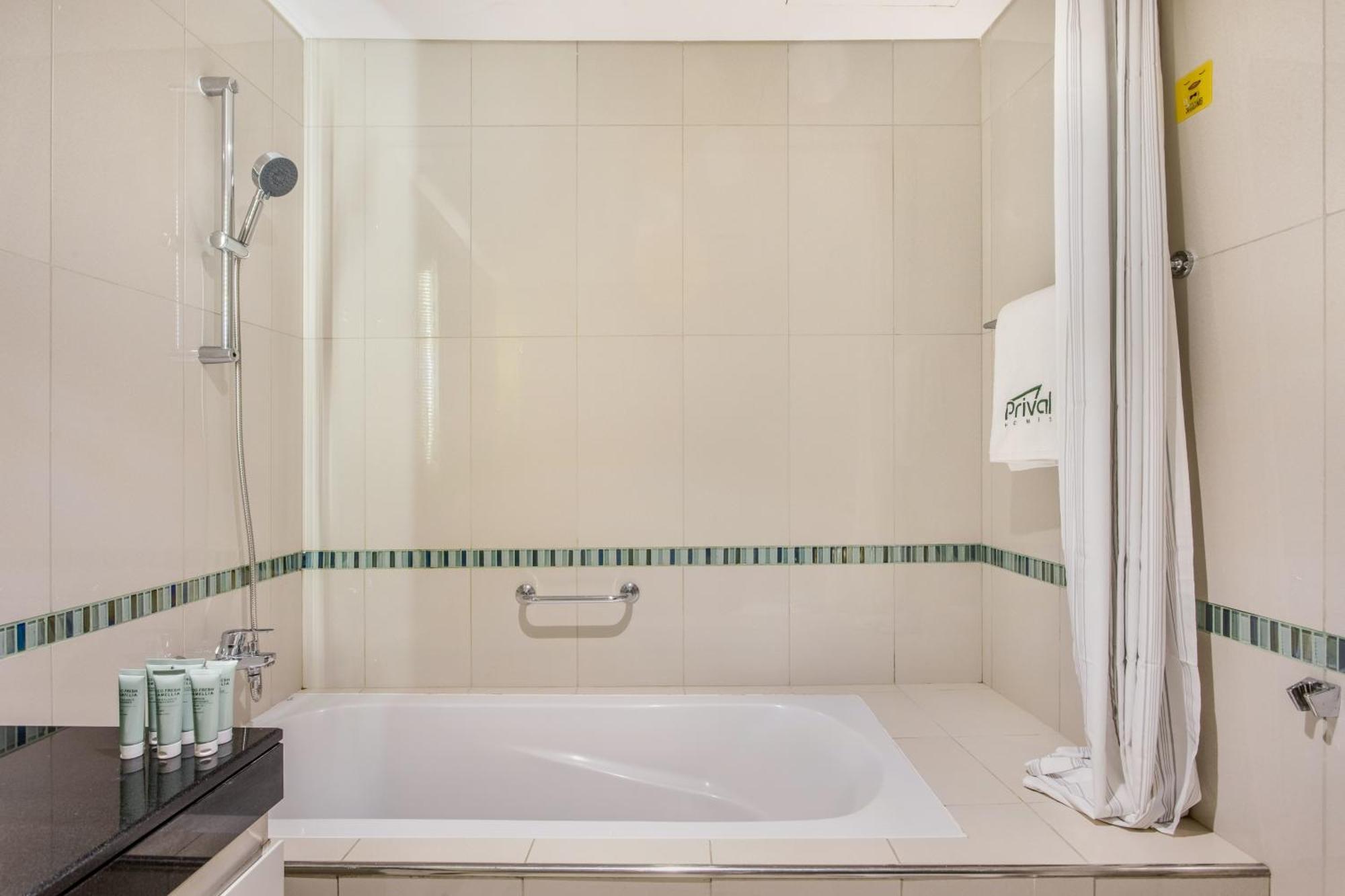 Prival - Marina & Sea View Appartement *