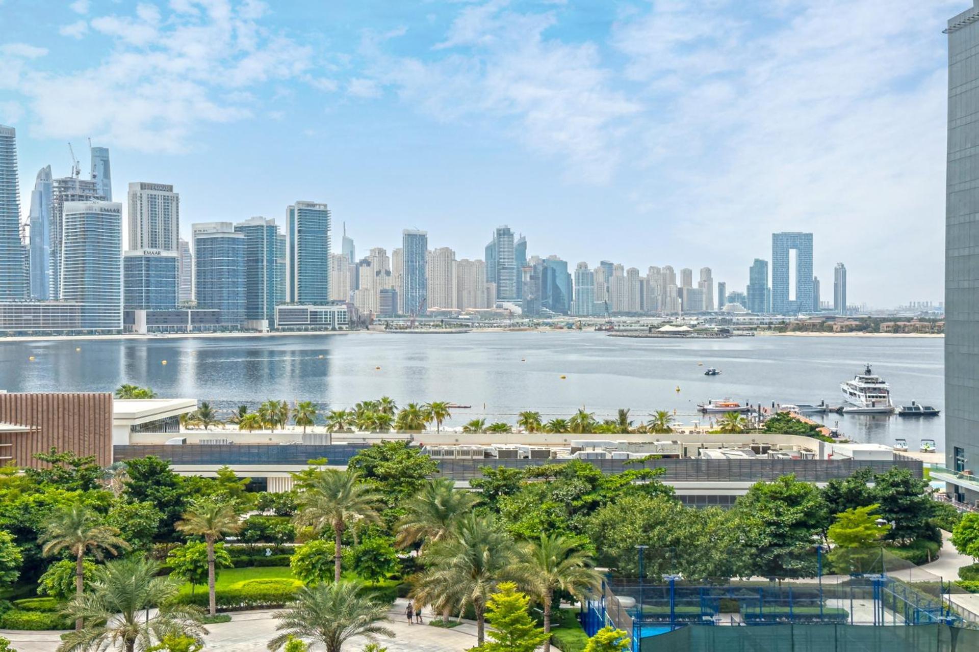 Access I Sea View I Infinity Pool * Dubaï