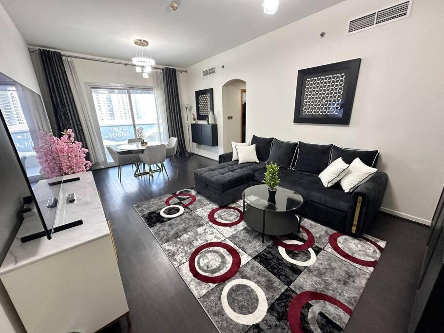 Beauty Of Marina In Our 2br Aptmnt Apartemen