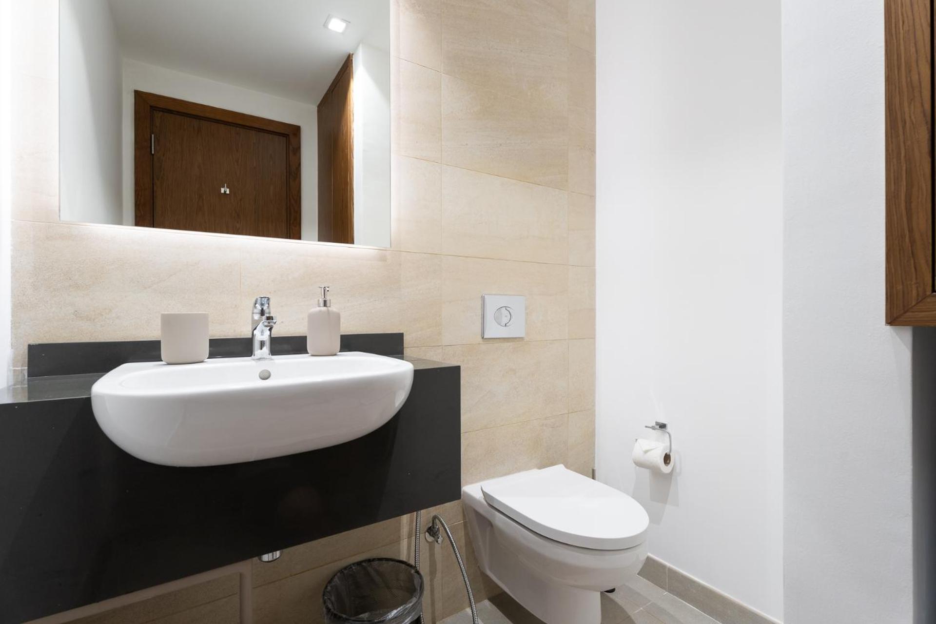 Nasma Luxury - Exclusive Marina-front Living At No 9 Marina Apartment *