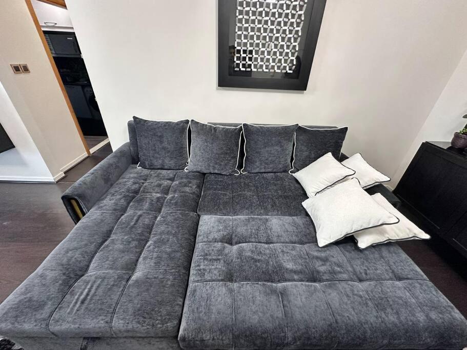 Beauty Of Marina In Our 2br Aptmnt Apartemen Dubai