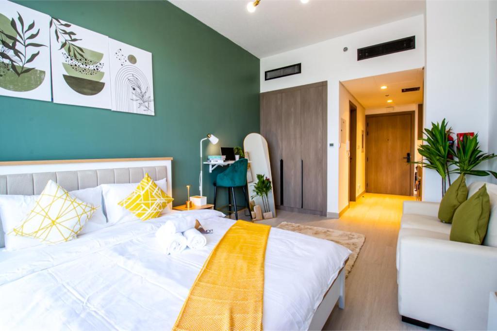 Sky View, Furnished, Freeparking Dubaï