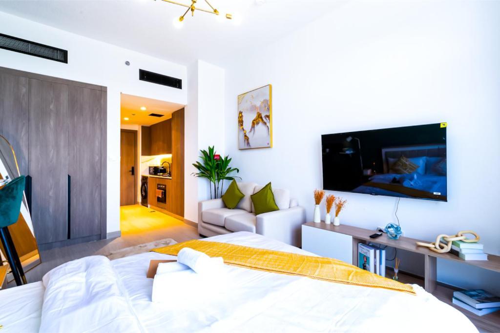 Sky View, Furnished, Freeparking Dubaï