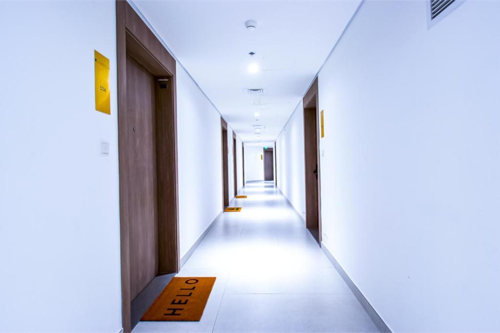 Sky View, Furnished, Freeparking Apartment
