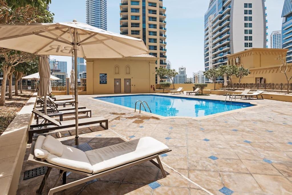 Luxury 1 Bedroom In Jbr With Access Dubai
