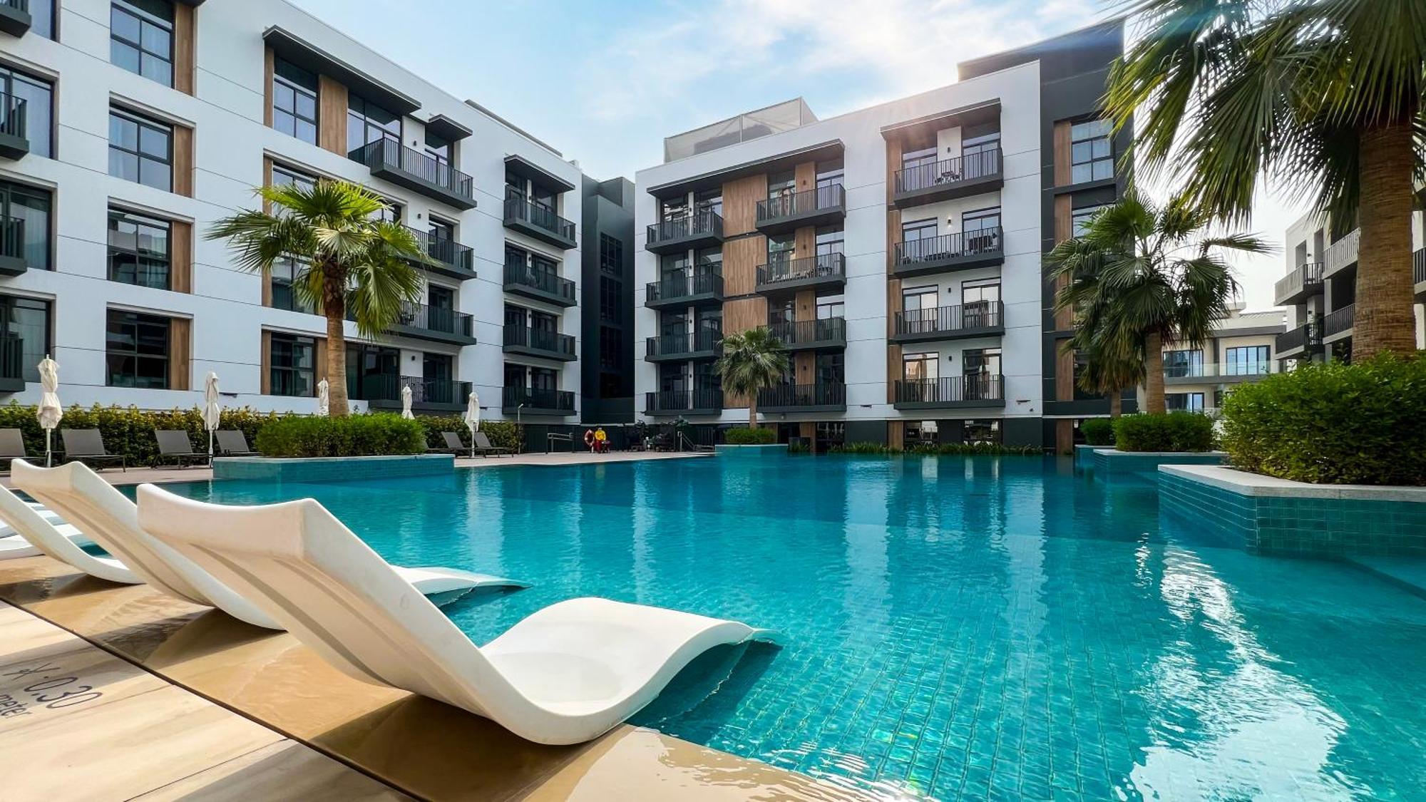 Appartement Sophisticated 1br With Pool View In Belgravia Square Jvc Dubaï