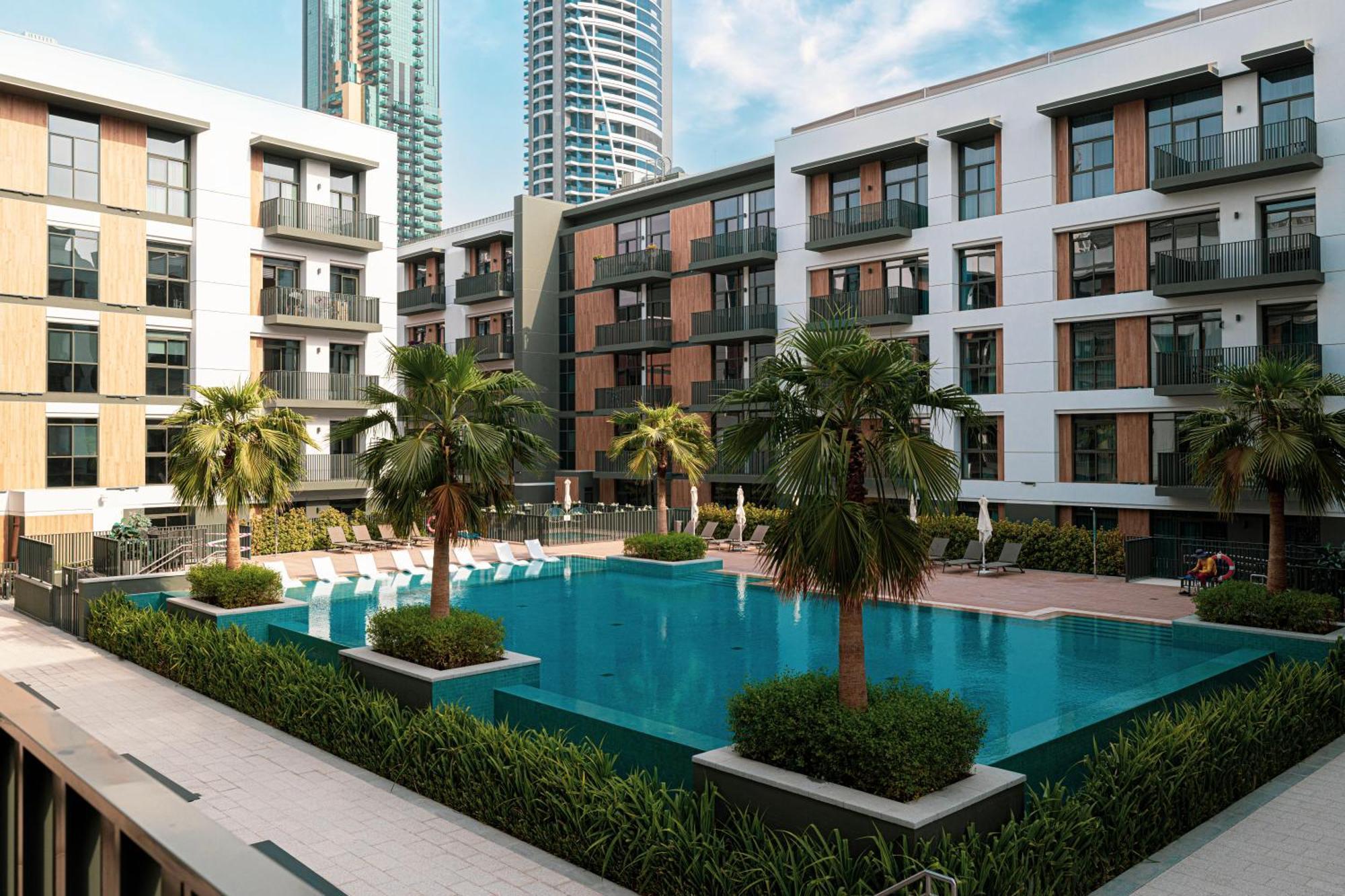 Sophisticated 1br With Pool View In Belgravia Square Jvc Appartement *