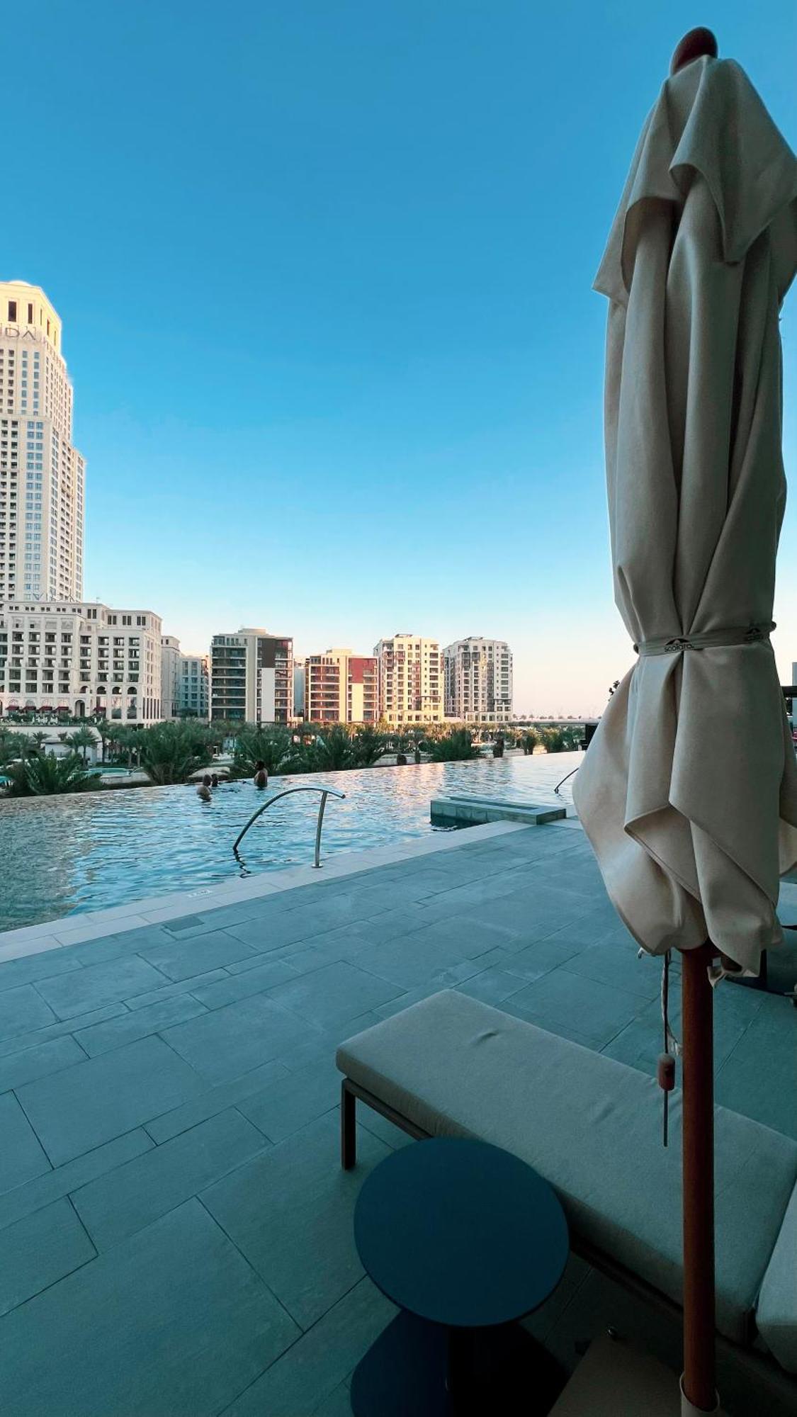 Appartement Elegant 1br With Skyline View In Creek Harbour