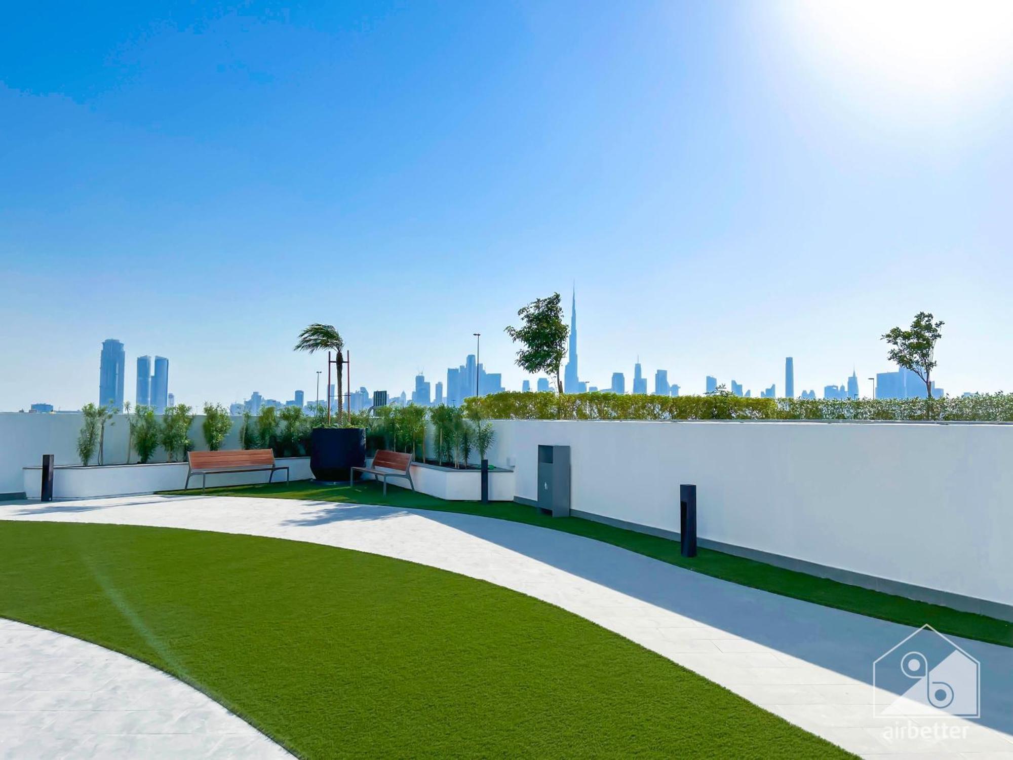 Luxurious 1-br With Balcony In Azizi Fawad * Dubaï