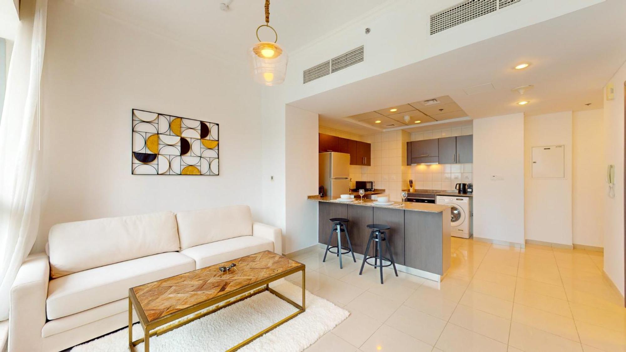Bay 2 - Charming One Bedroom *