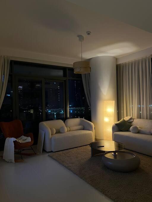 Spacious Beachfront *