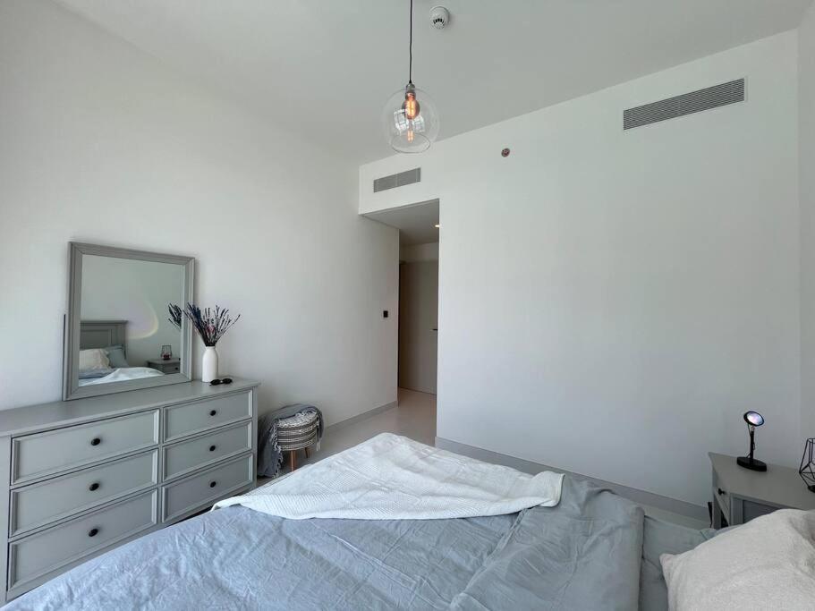 Spacious Beachfront Appartement *