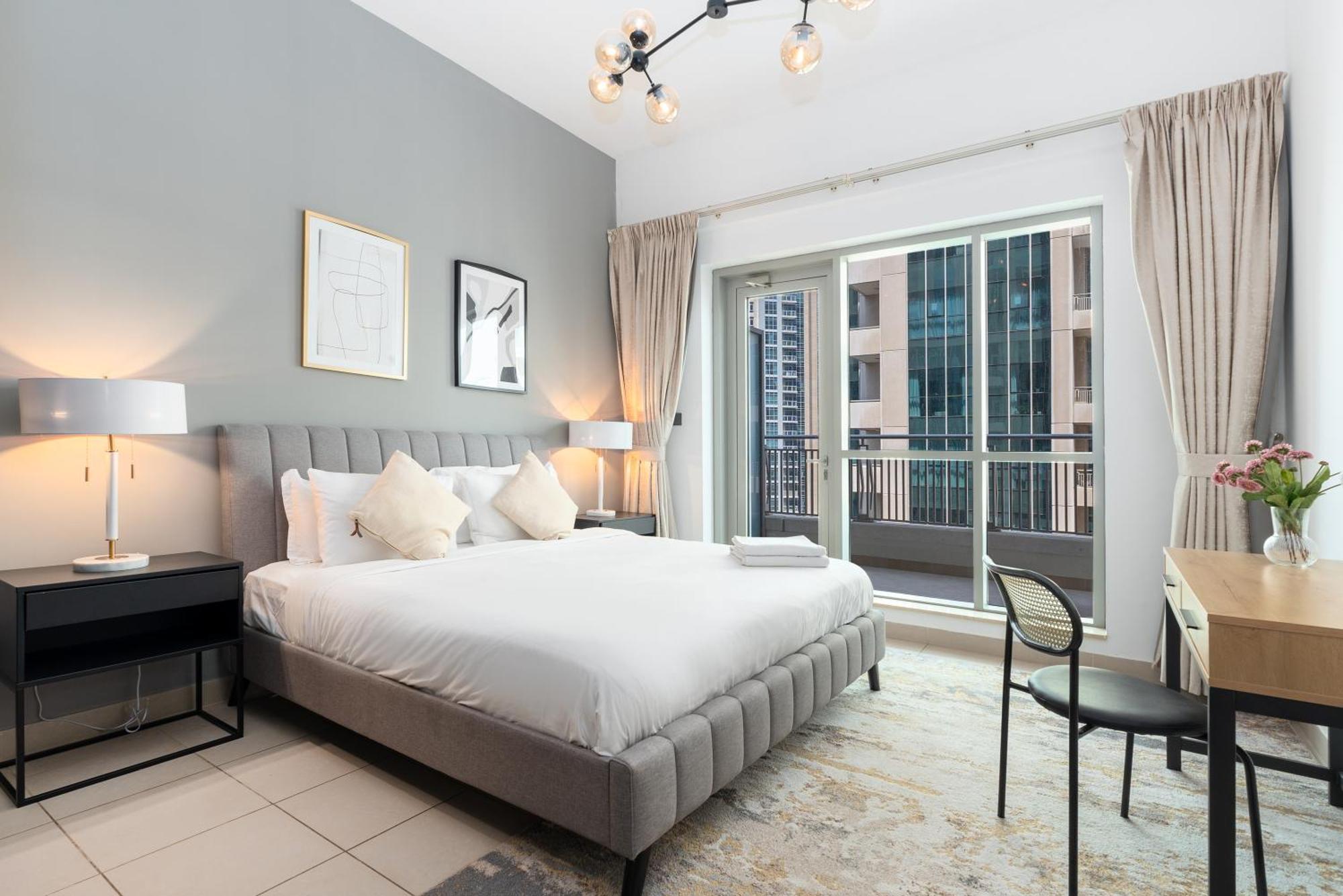 White Sage - Fountain View Stylish With Spacious Terrace Apartamento *