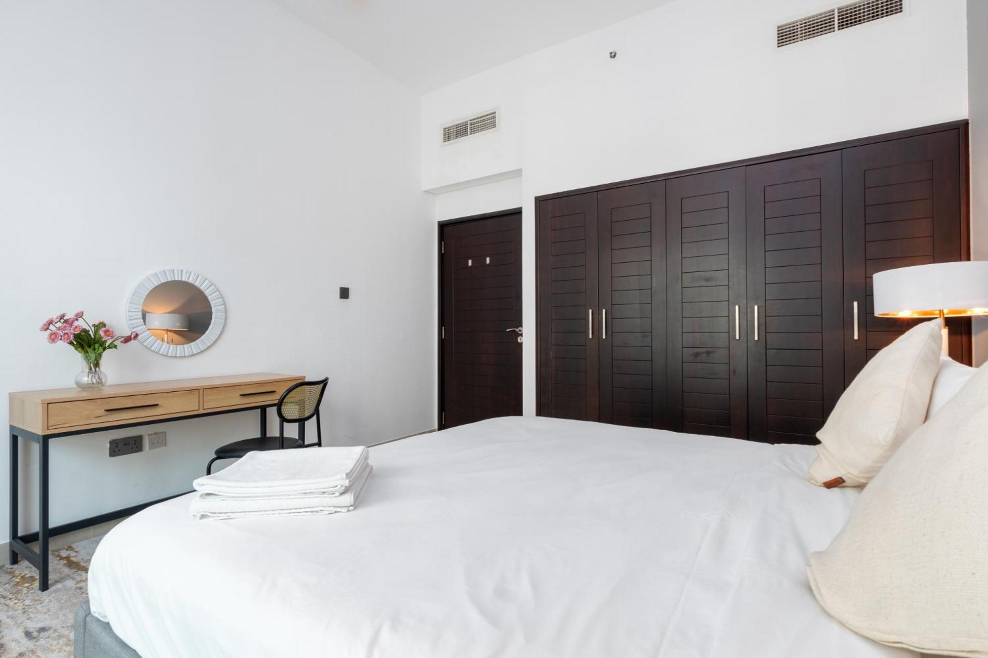 White Sage - Fountain View Stylish With Spacious Terrace * Dubái
