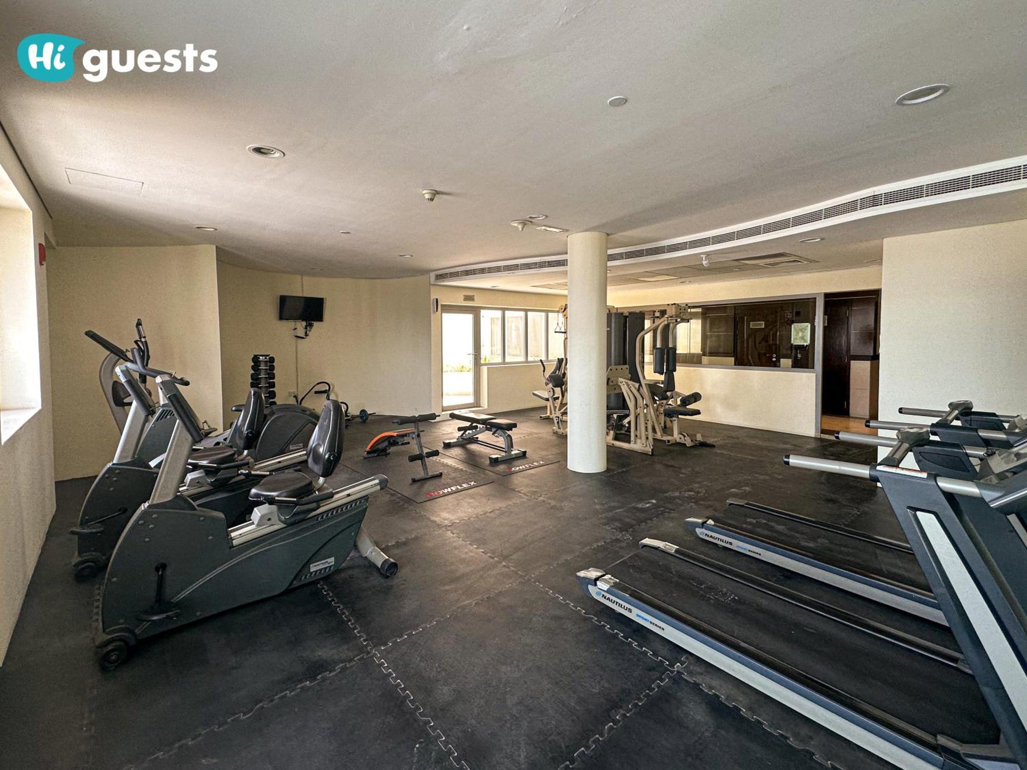 Higuests - Deiras Lucky Find, 5-min To The Airport Apartment Dubai
