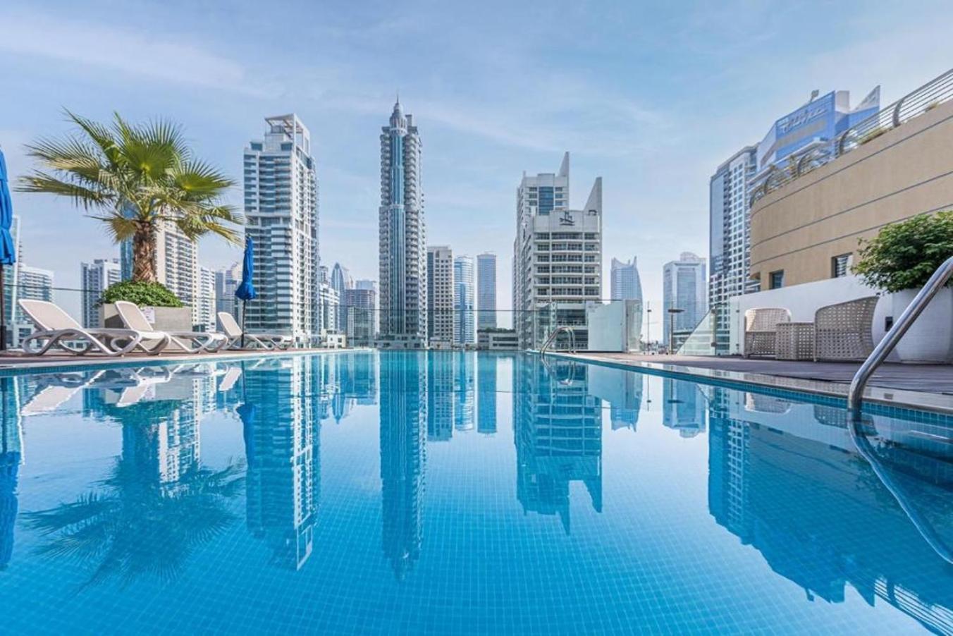 Luxury Living In Marina Liv 2br Appartement *