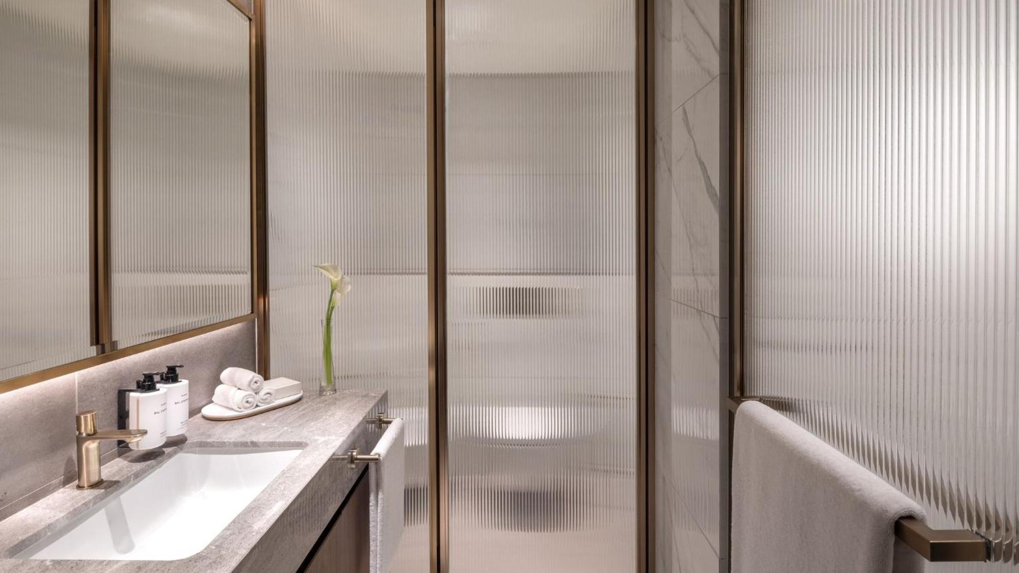 Intercontinental Residences Business Bay By Ihg Hotel Dubai