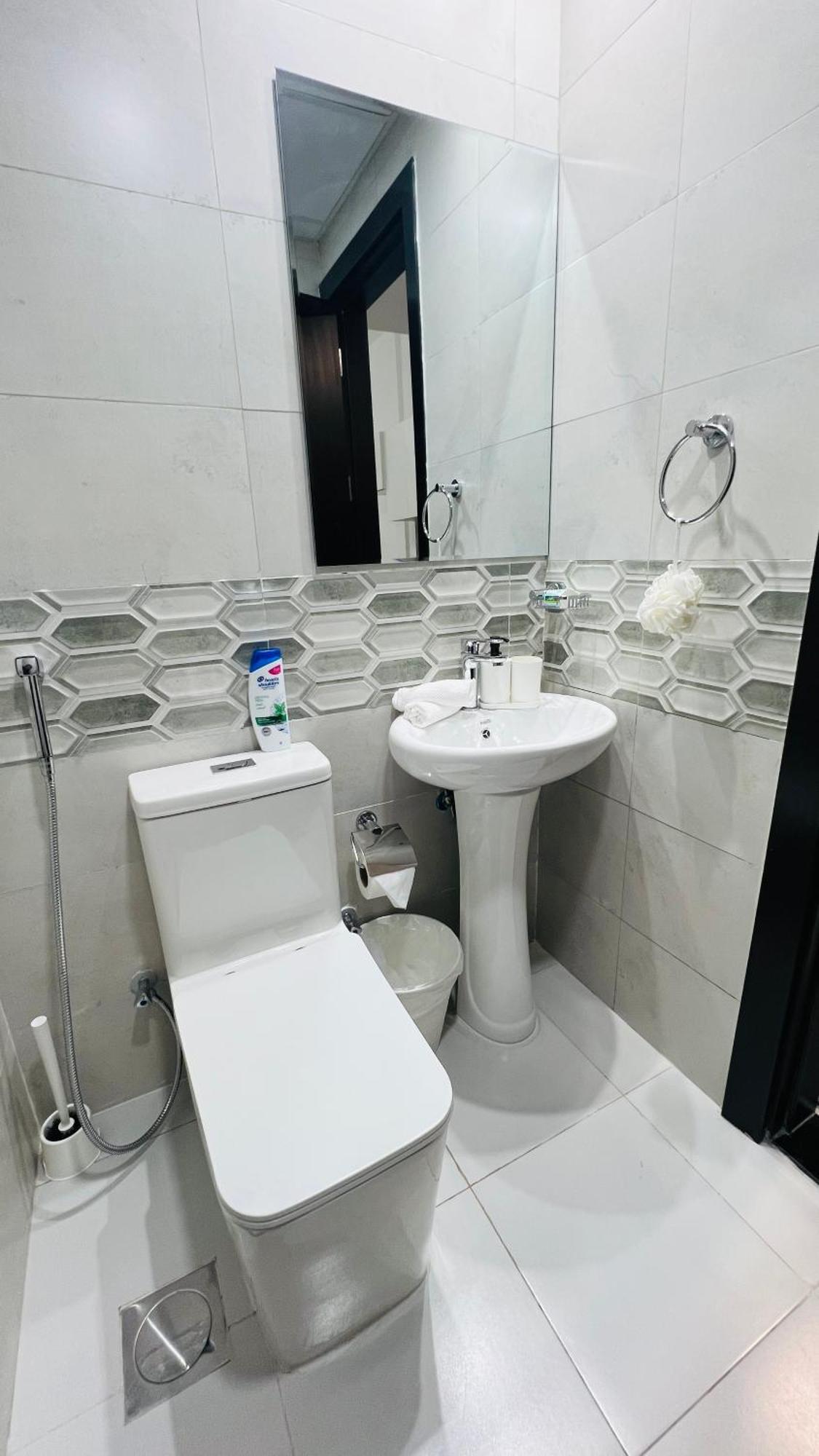 Olivz Furnished Cozy Appartement *