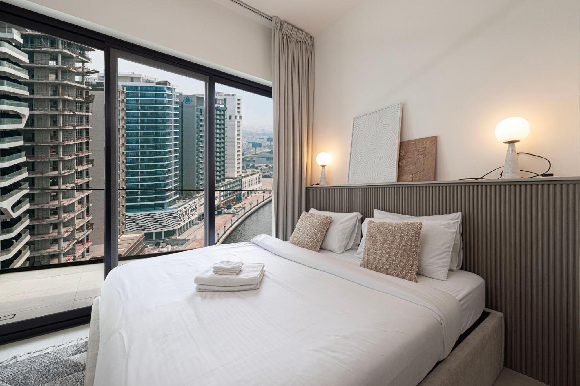 Binghatti Luxury - 5 Minutes From Burj Khalifa * Dubái