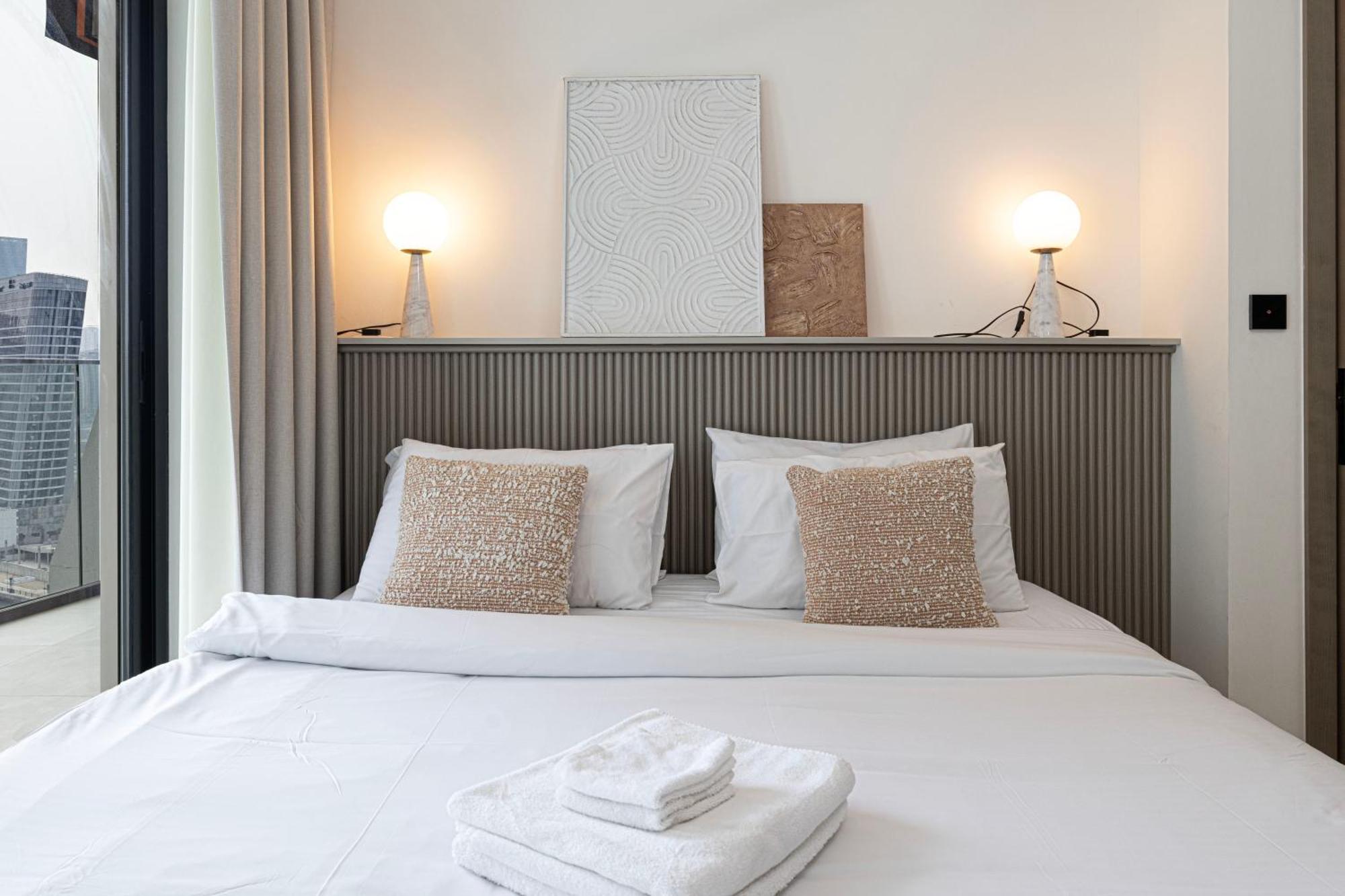 Binghatti Luxury - 5 Minutes From Burj Khalifa Apartamento