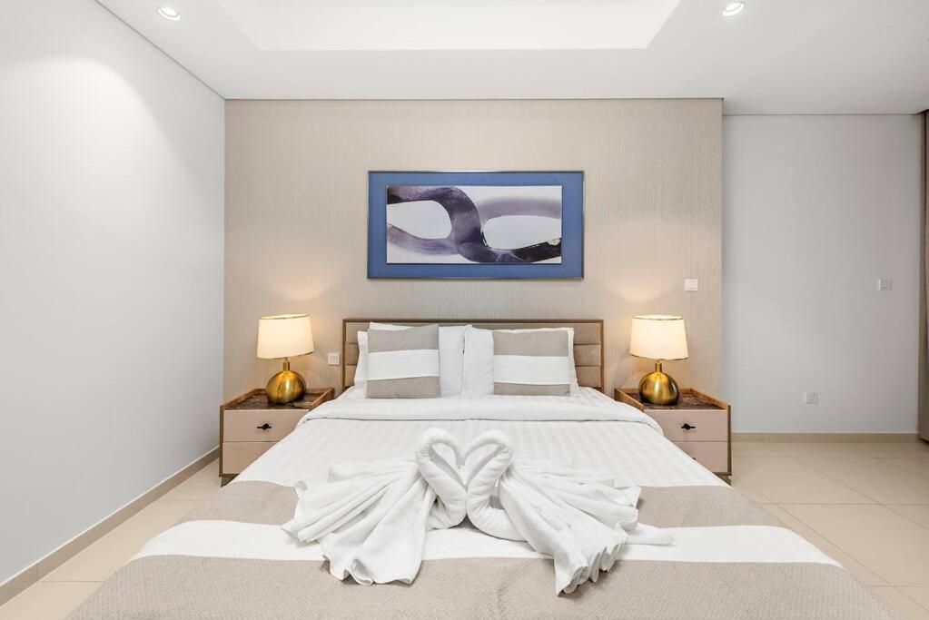 First Class 2br Luxurious High-floor *
