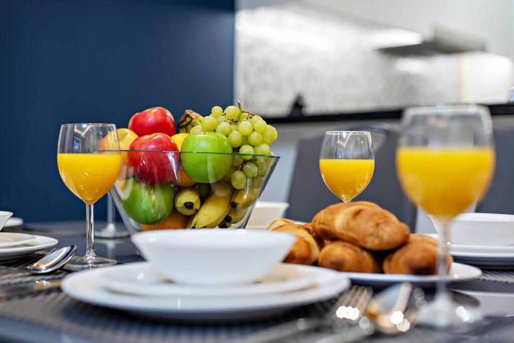 First Class 2br Luxurious High-floor * Dubai