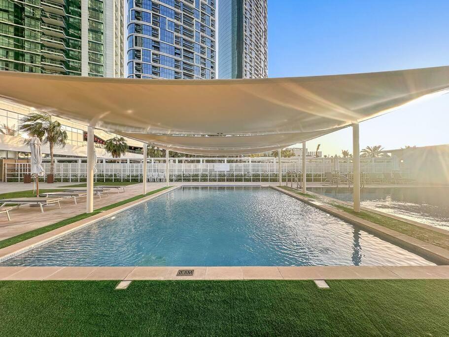 Apartamento First Class 2br Vibrant Waterfront District *