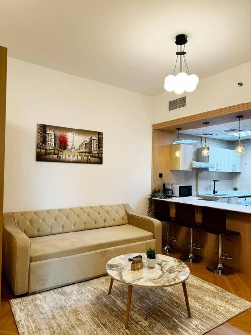 Luxurious Retreat With Stunning Marina & Palm View * Dubaï