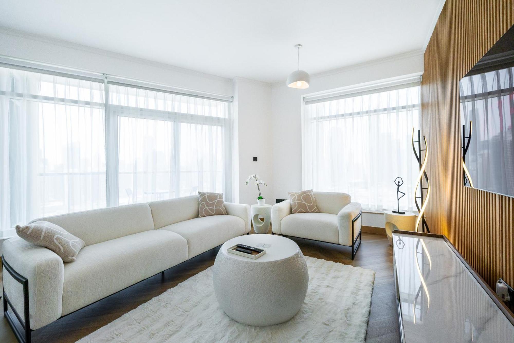 Apartemen Upgraded With Stunning Burj Khalifa View Dubai