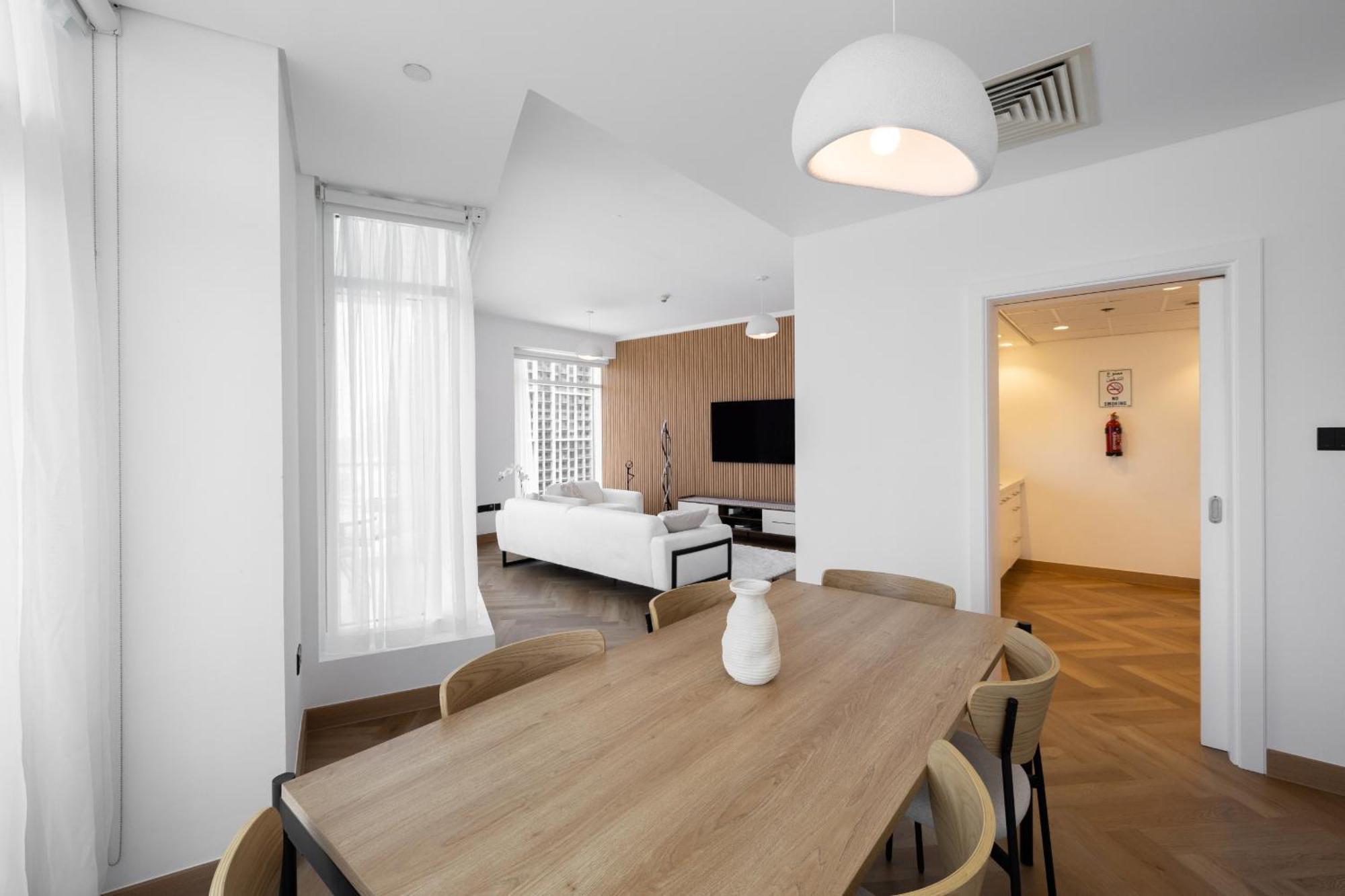 Upgraded With Stunning Burj Khalifa View Apartemen *