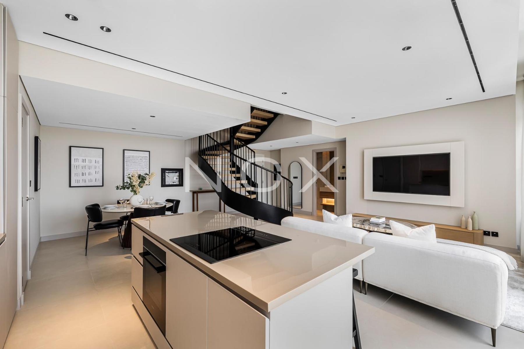 Luxurious 2-bedrooms Duplex Loft Prime Difc *