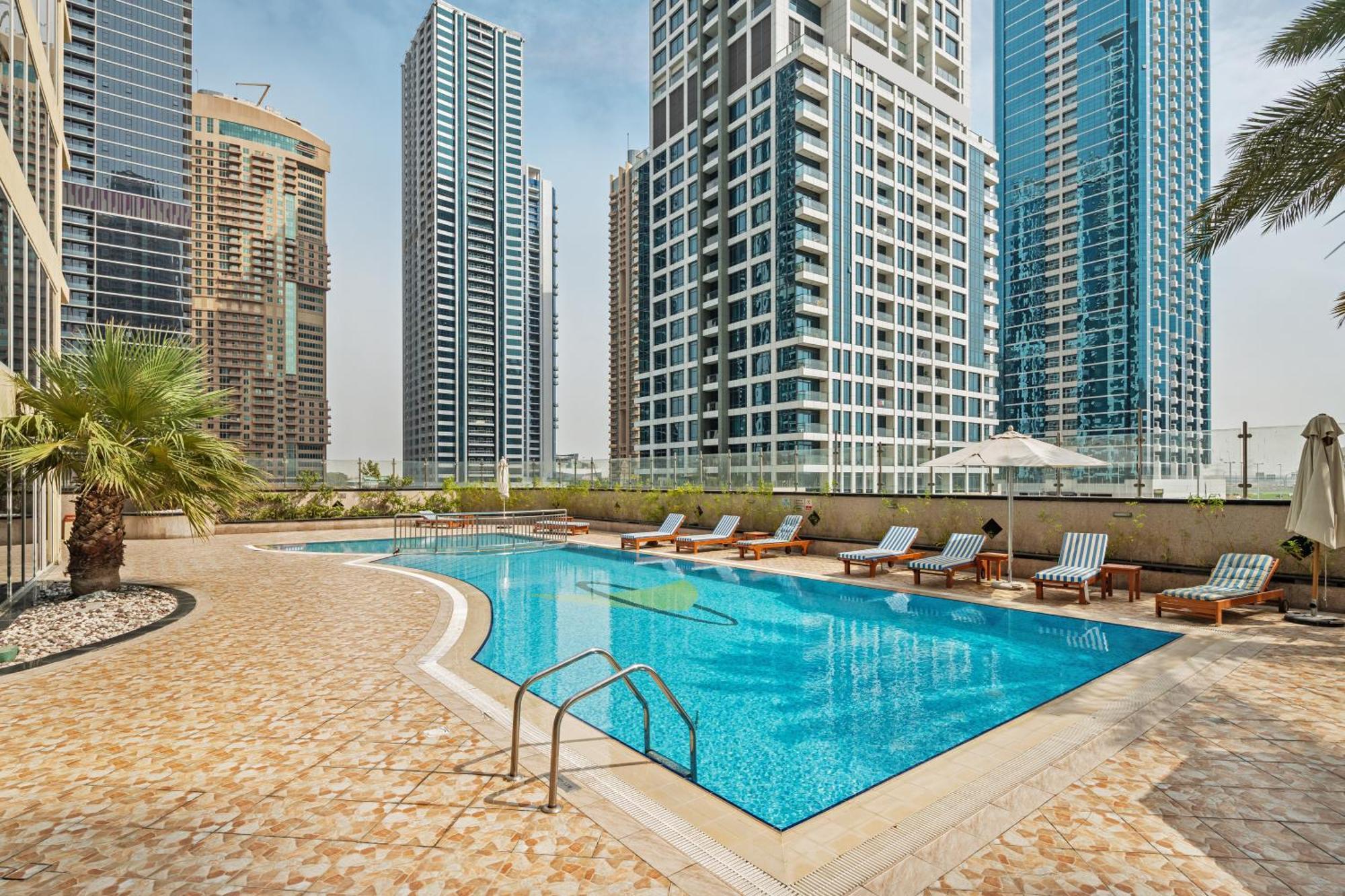 Modern & Spacious 2-bed With Panoramic Views, Dual Balconies, Steps From Jlt Metro By 