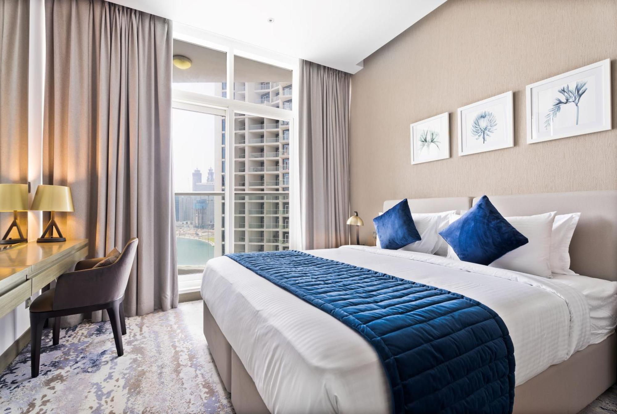 Aliving Stylish At Damam Prive With Balcony And Partial Burj Khalifa View-1315 Apartamento *