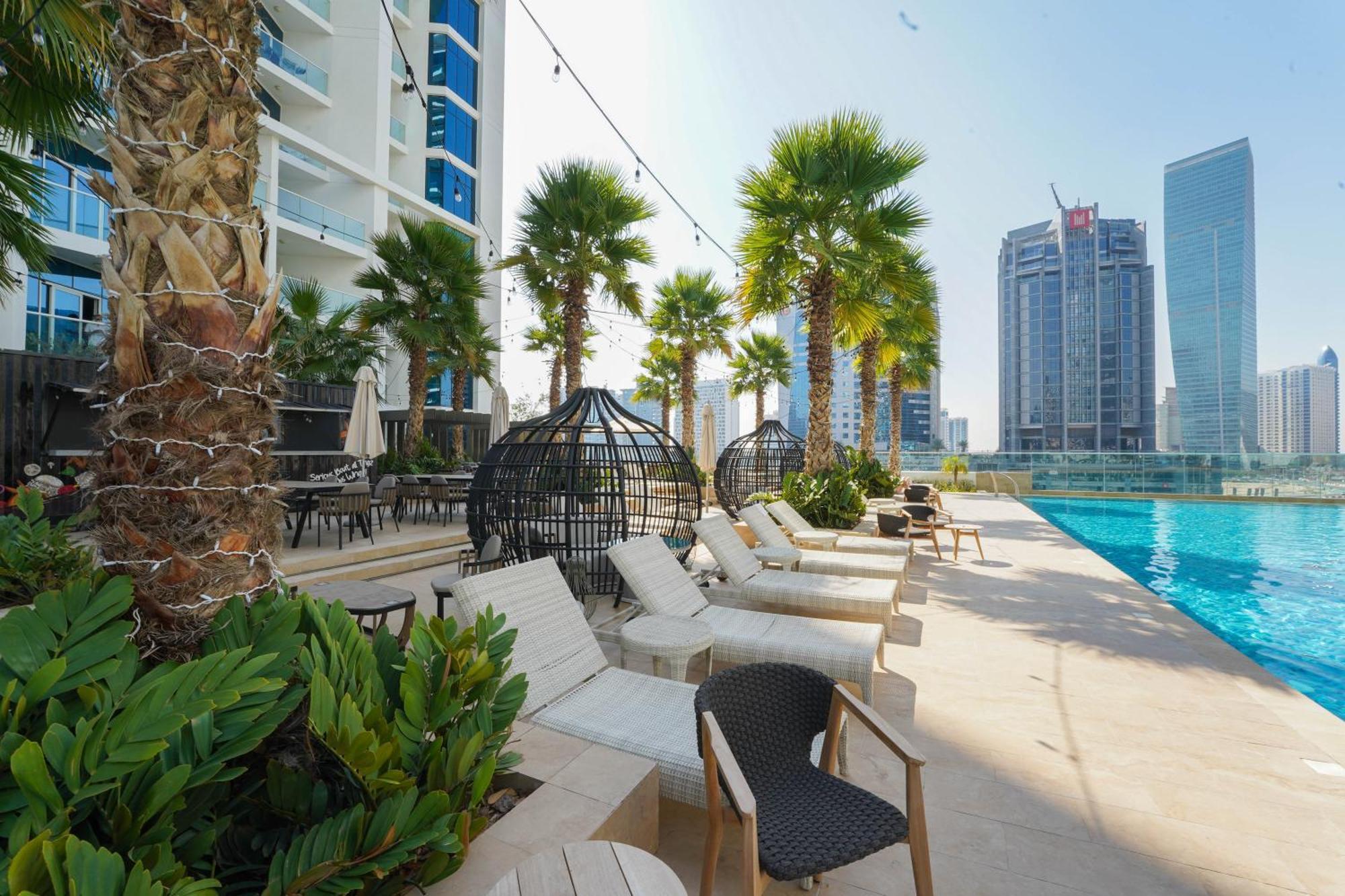 Apartamento Aliving Stylish At Damam Prive With Balcony And Partial Burj Khalifa View-1315 Dubai
