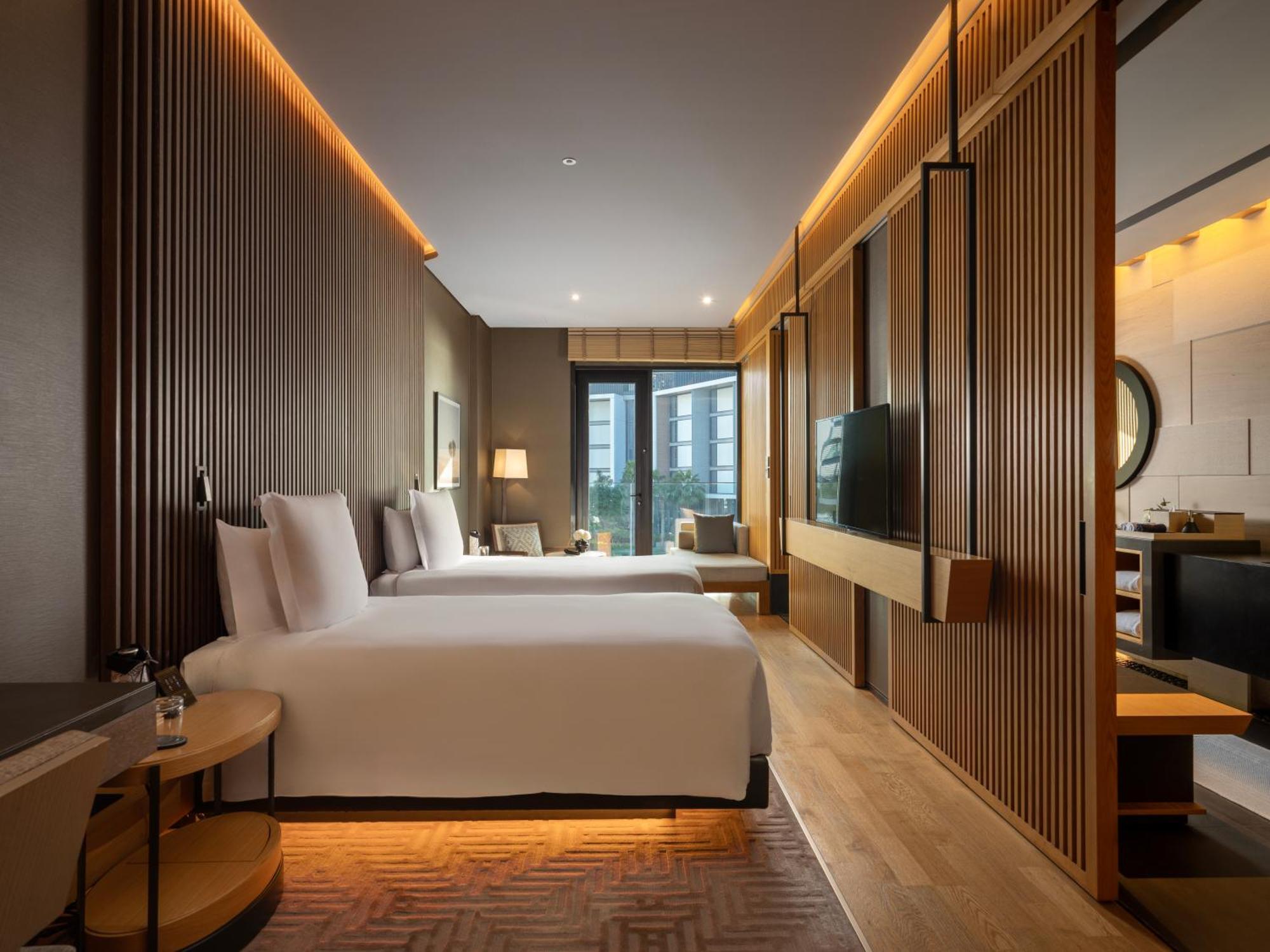 Banyan Tree At Bluewaters Hotel 5*