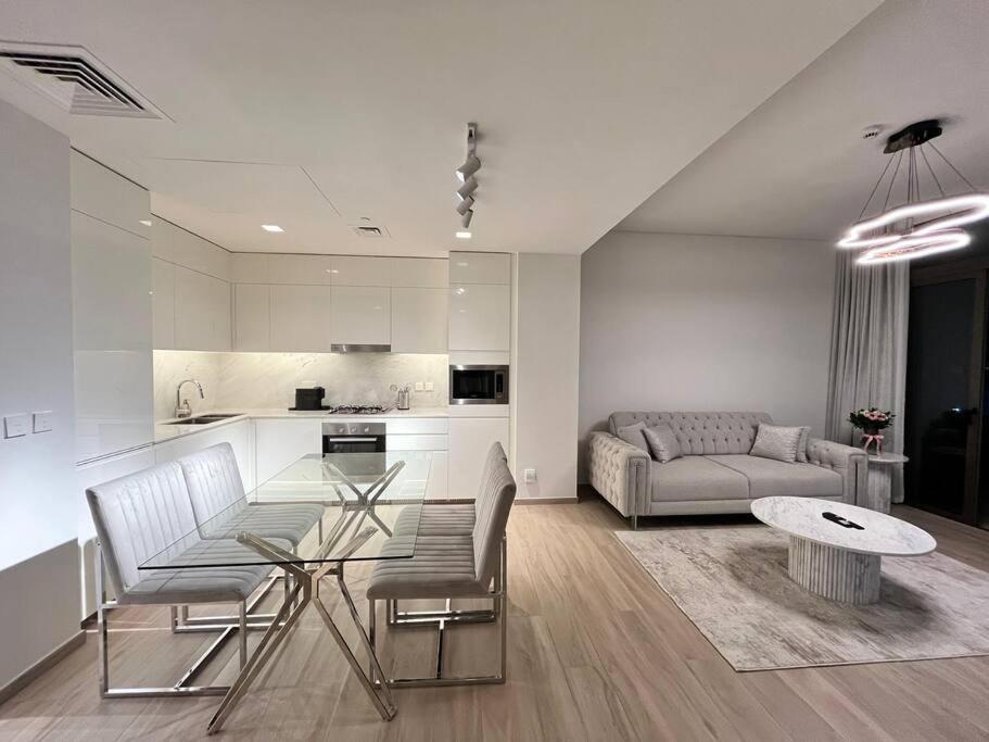 Palace Creek Harbour Residences Skyline * Dubaï