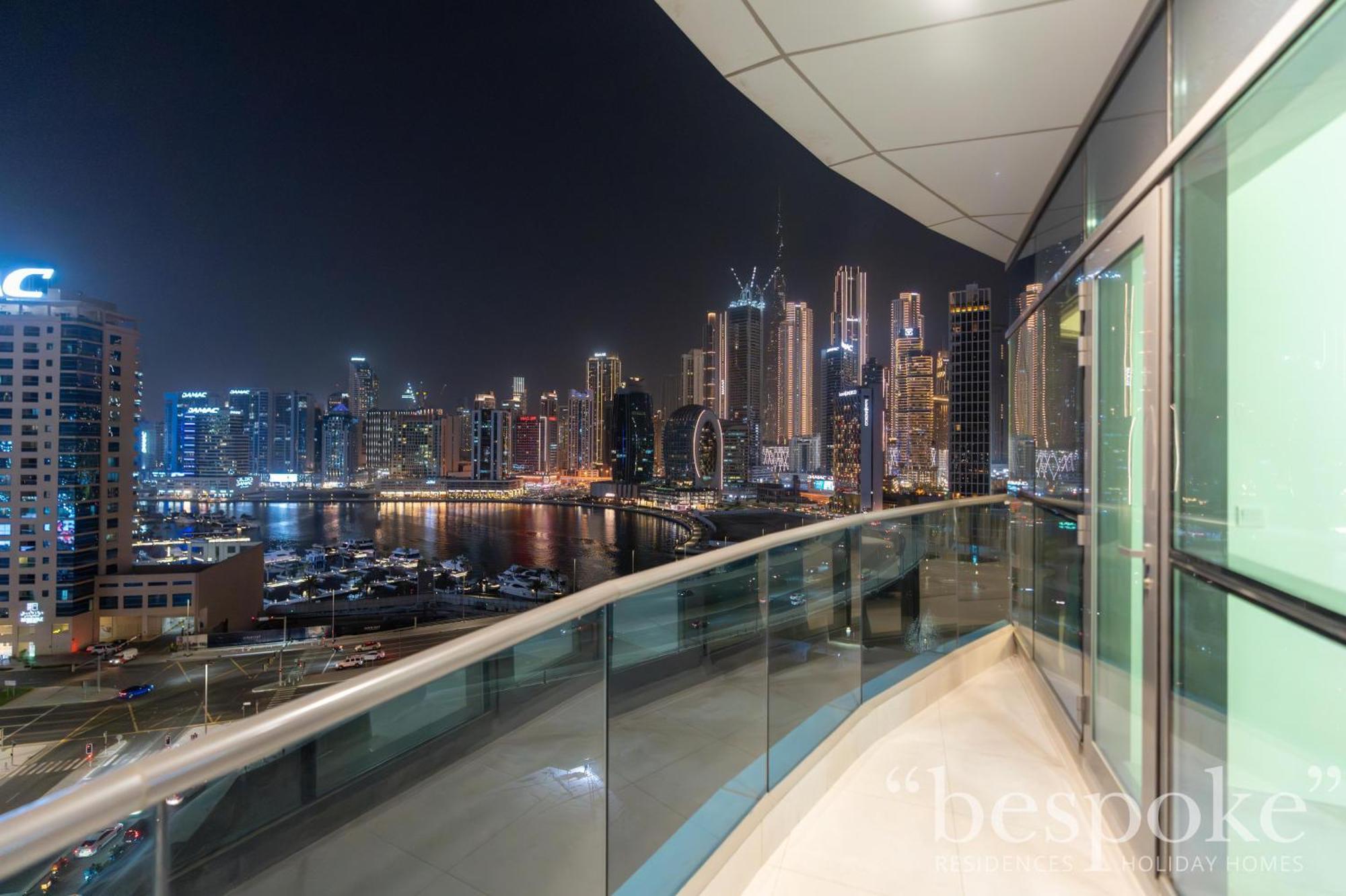 Appartement Bespoke - The Bay Residence, Stunning Views Dubaï